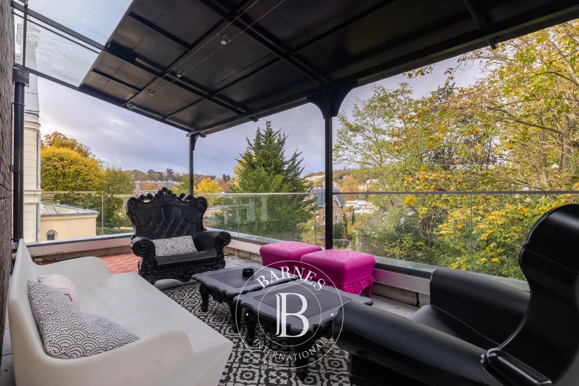 Contemporary house - picture 3