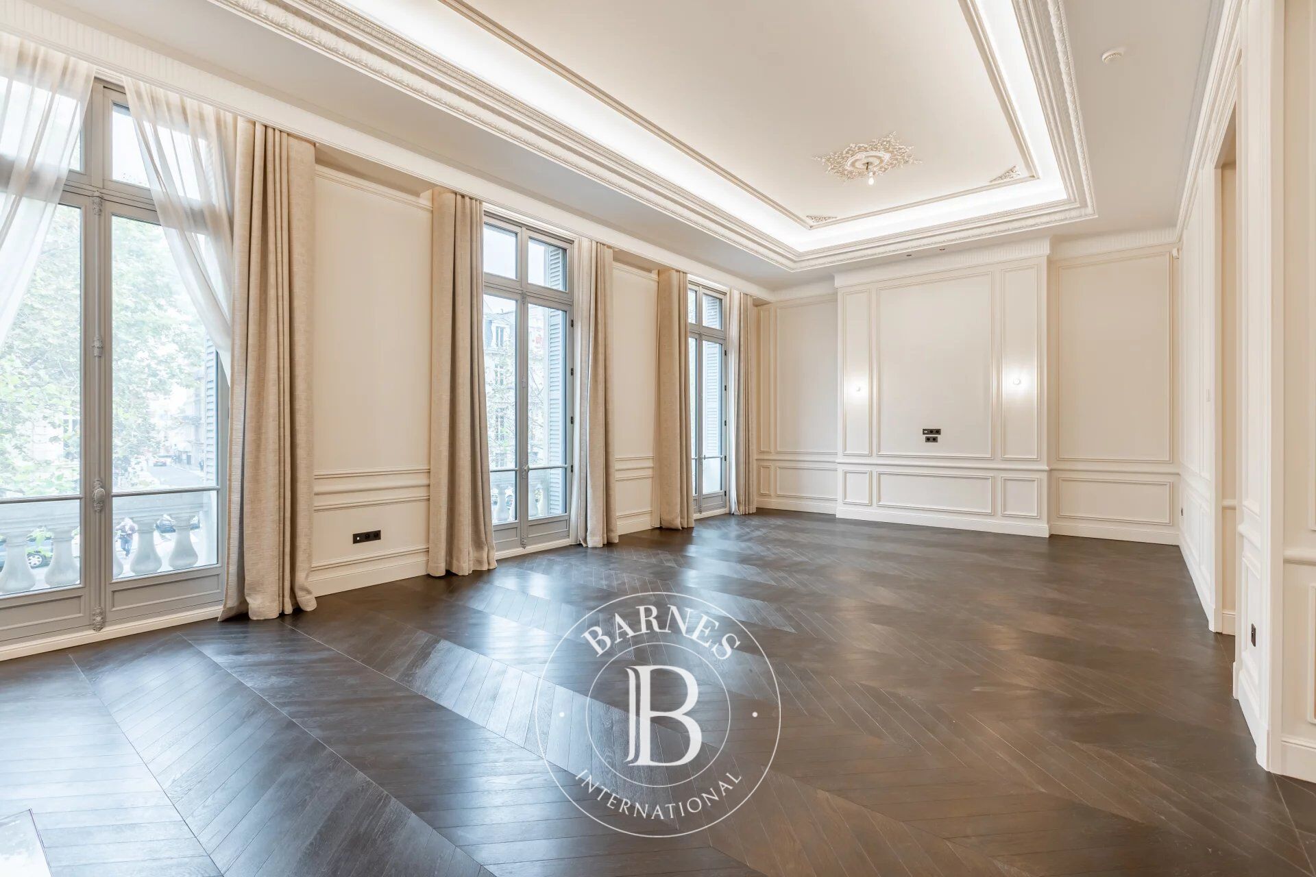 For Sale, Mansion Paris 16ème - picture 3