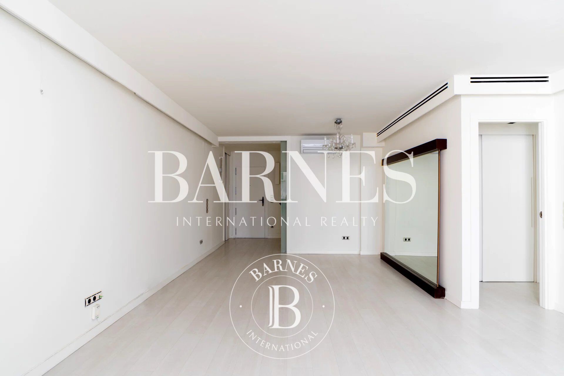 Madrid - Almagro - Chamberí - Appartamento con due camere da letto e due bagni - picture 3