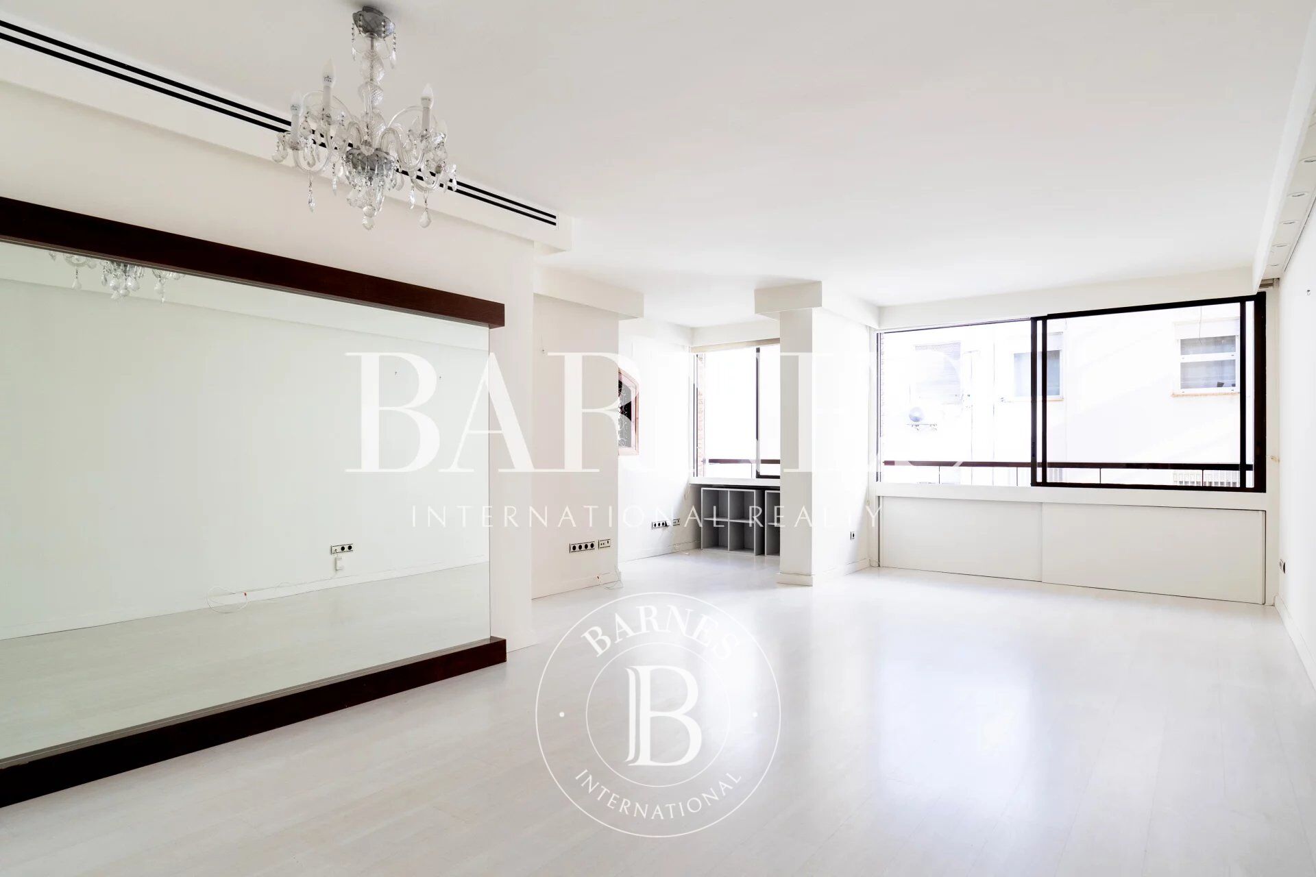 Madrid - Almagro - Chamberí - Appartamento con due camere da letto e due bagni - picture 1