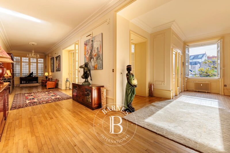 Venta, Piso Nantes - picture 1