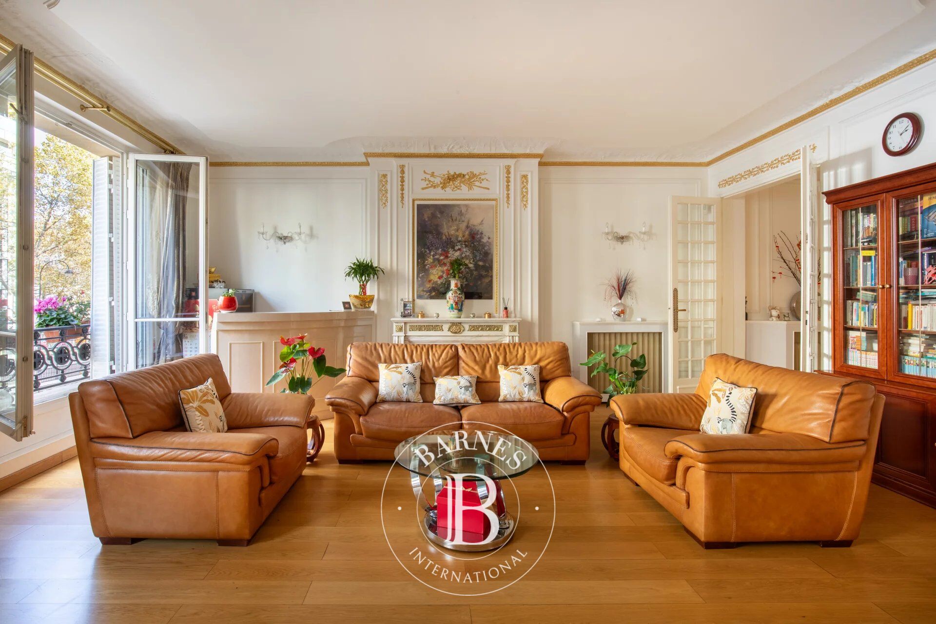 Vente  appartement - Paris 3 - Arts et Métiers - Beaux volumes - Ascenseur - picture 1