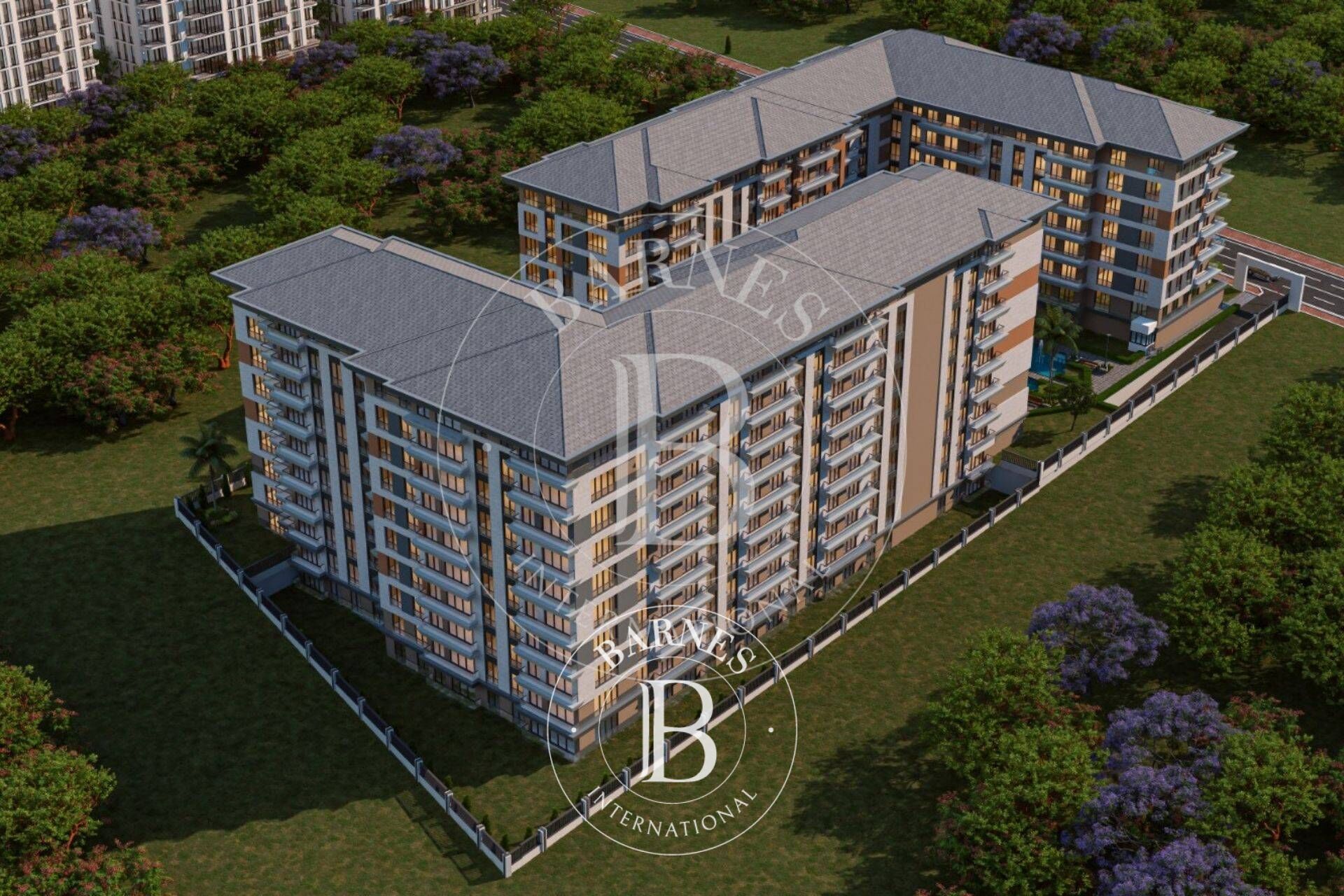 Unlock the Finest Investment Potential in Prime City-Center Real Estate - picture 2