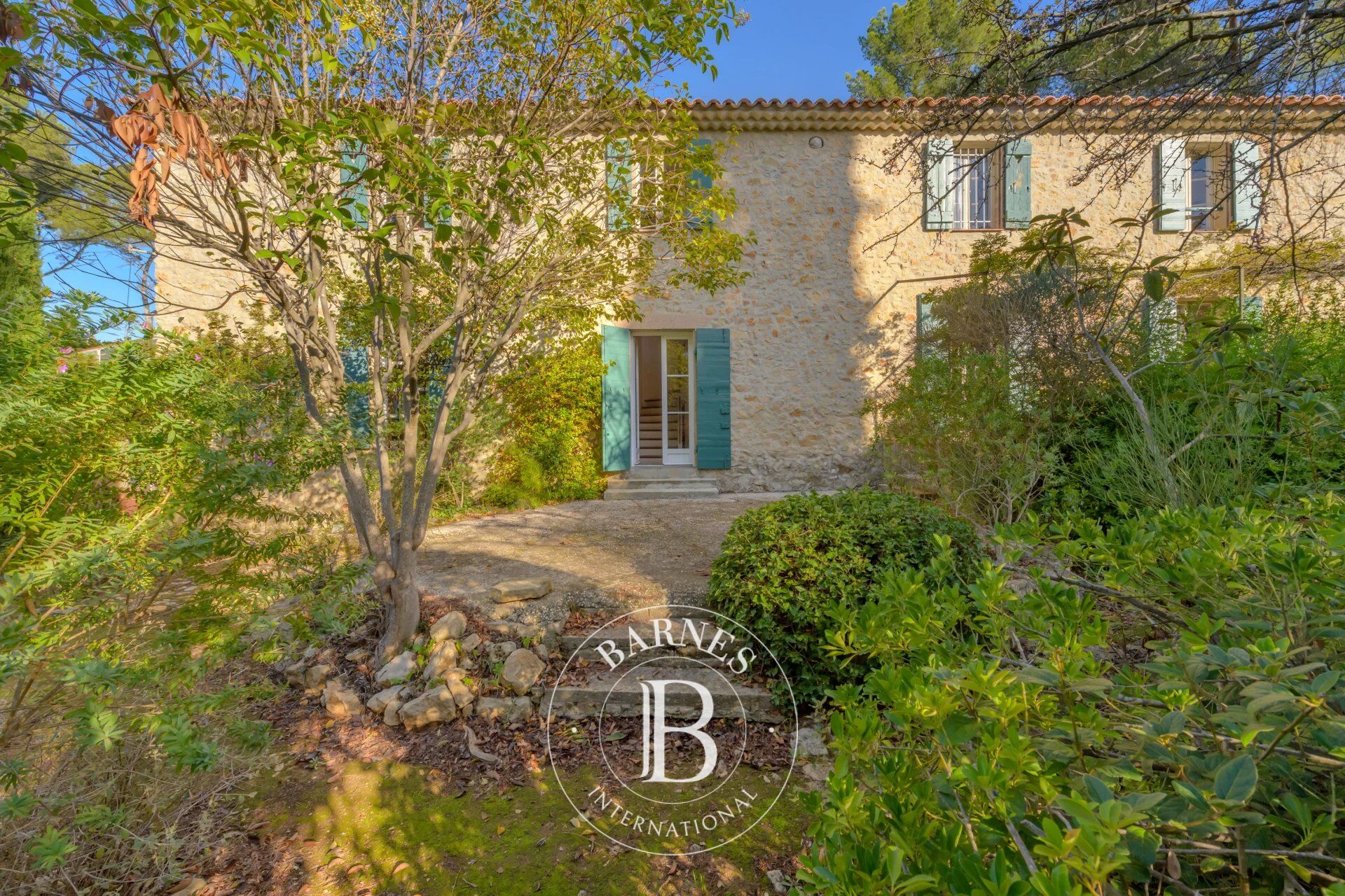 Sanary, propriété de charme, Beaucours, proche plages - picture 1