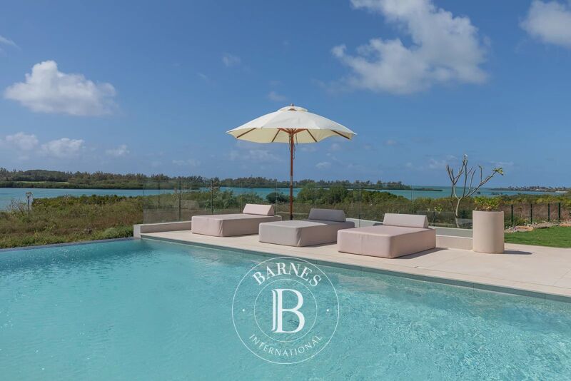 For Sale, Villa Beau Champ - picture 2