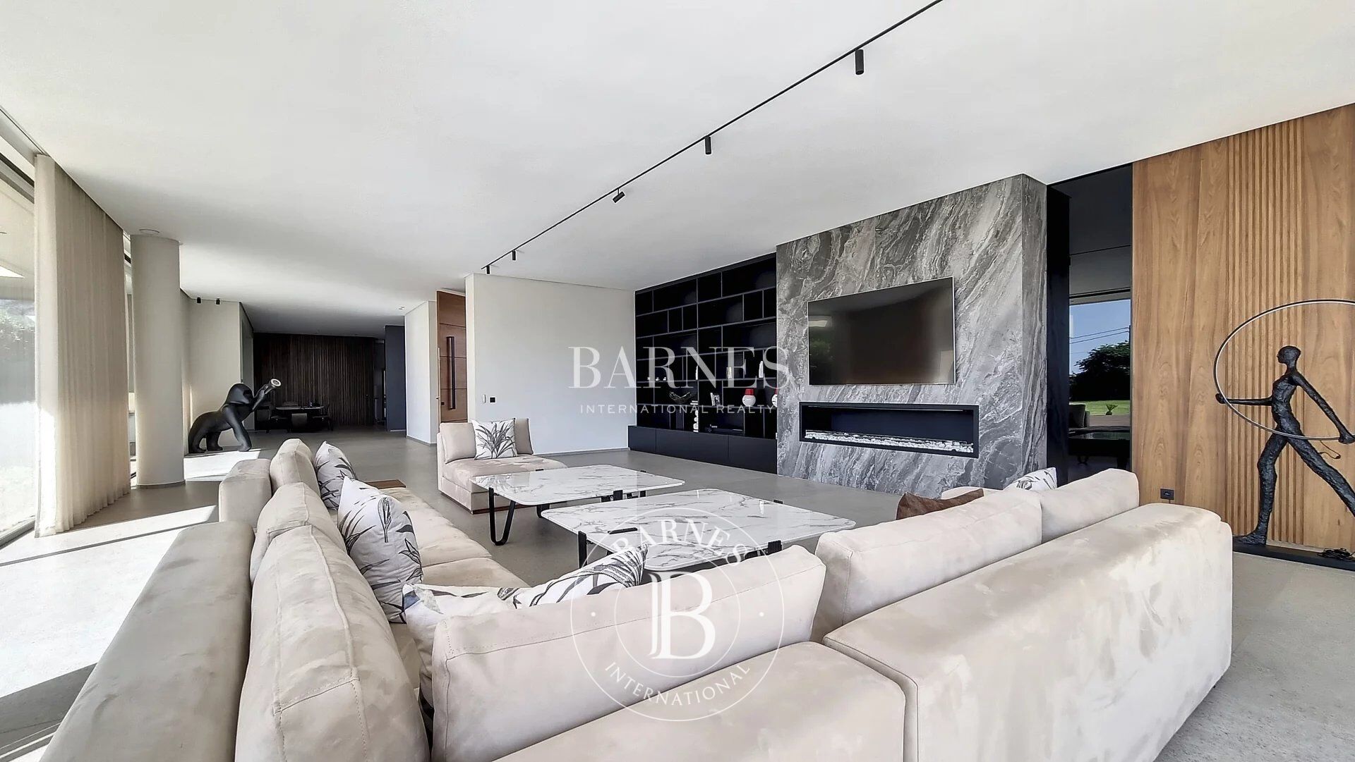 Contemporary Villa on the Amizmiz Road - picture 3