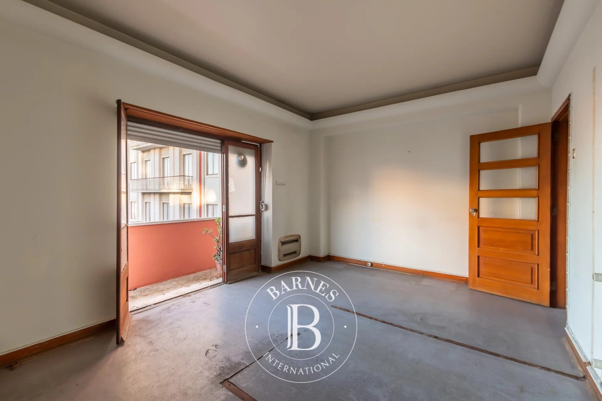 Family Flat to Refurbish