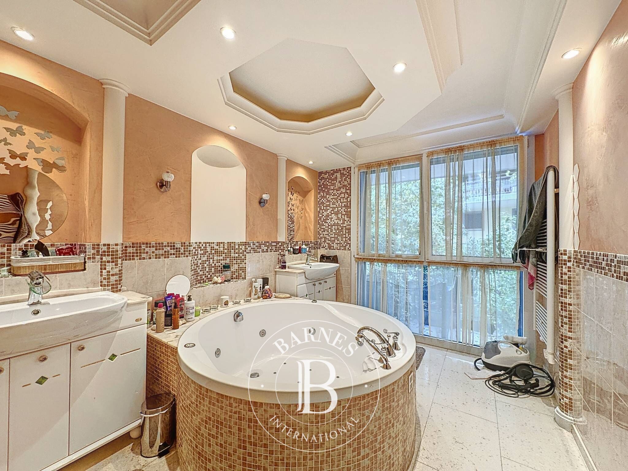 Daire Montreux - picture 19