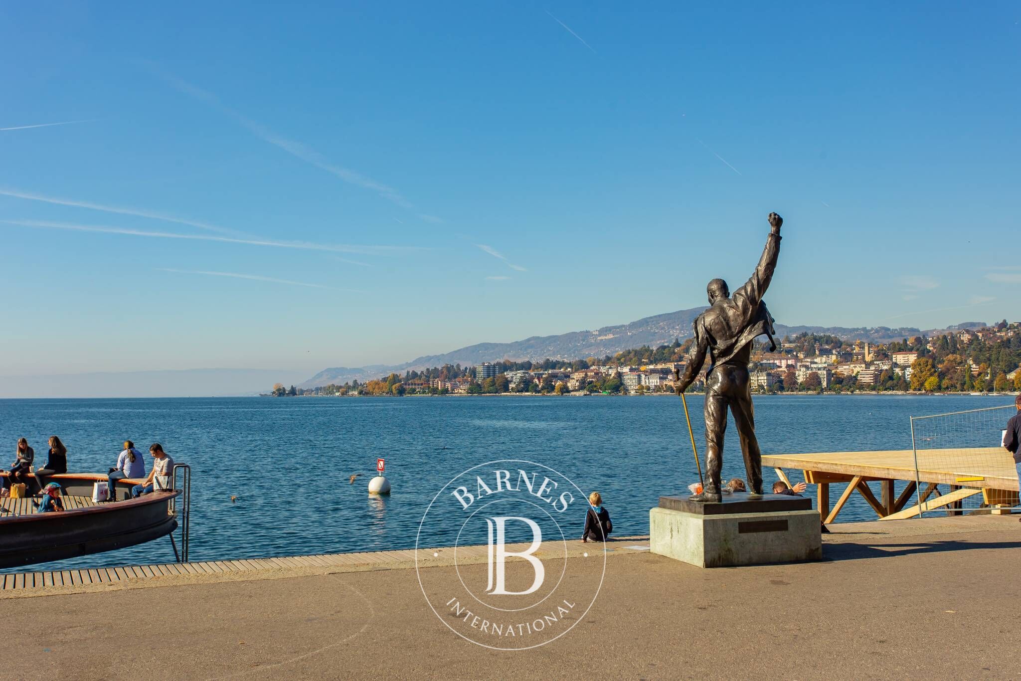 Daire Montreux - picture 9