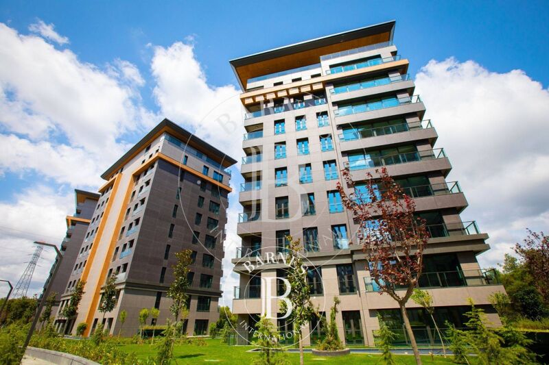 New development Istanbul - picture 1