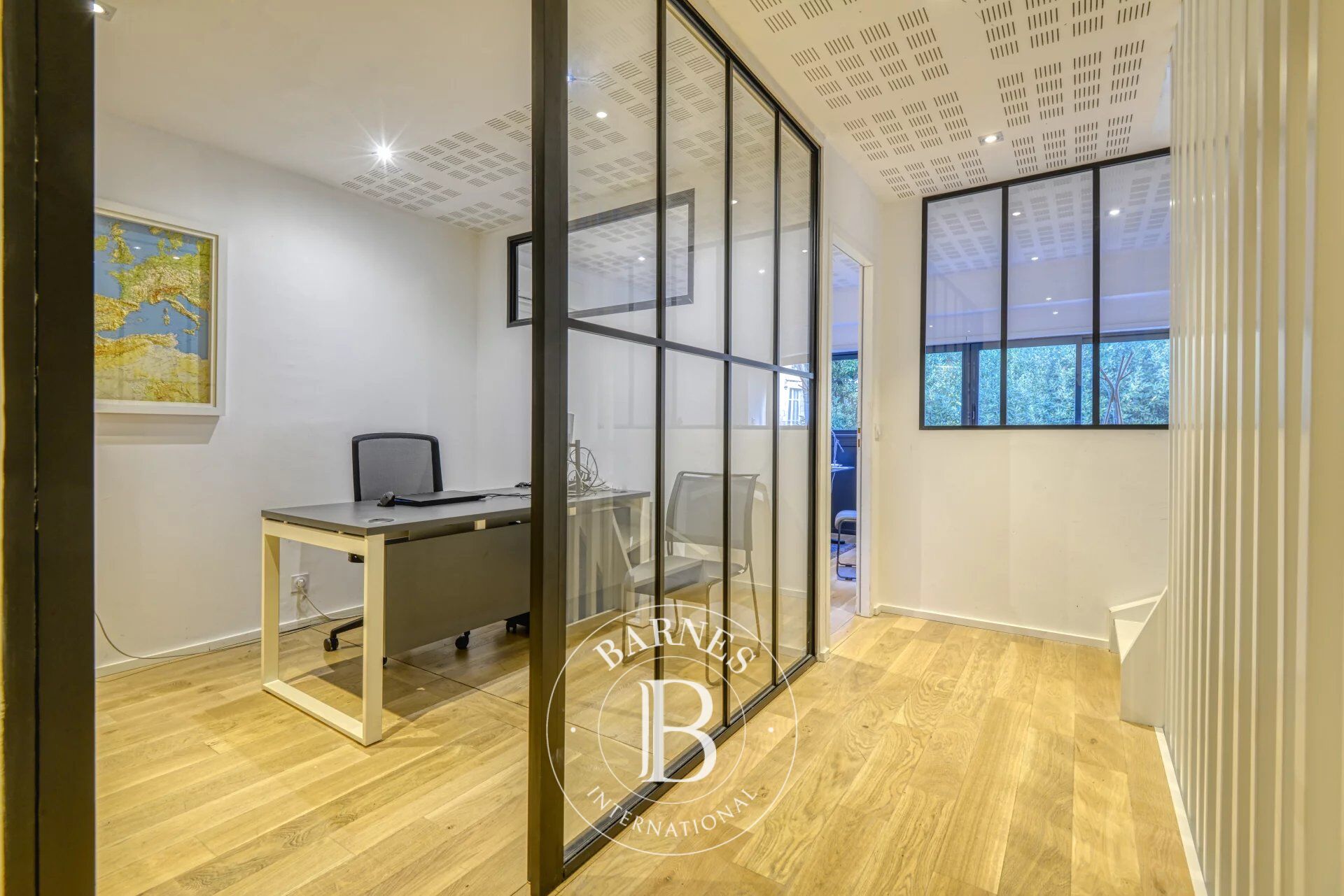 NANTES CENTRE VILLE - Bureaux de 138 m² sur trois niveaux - picture 2