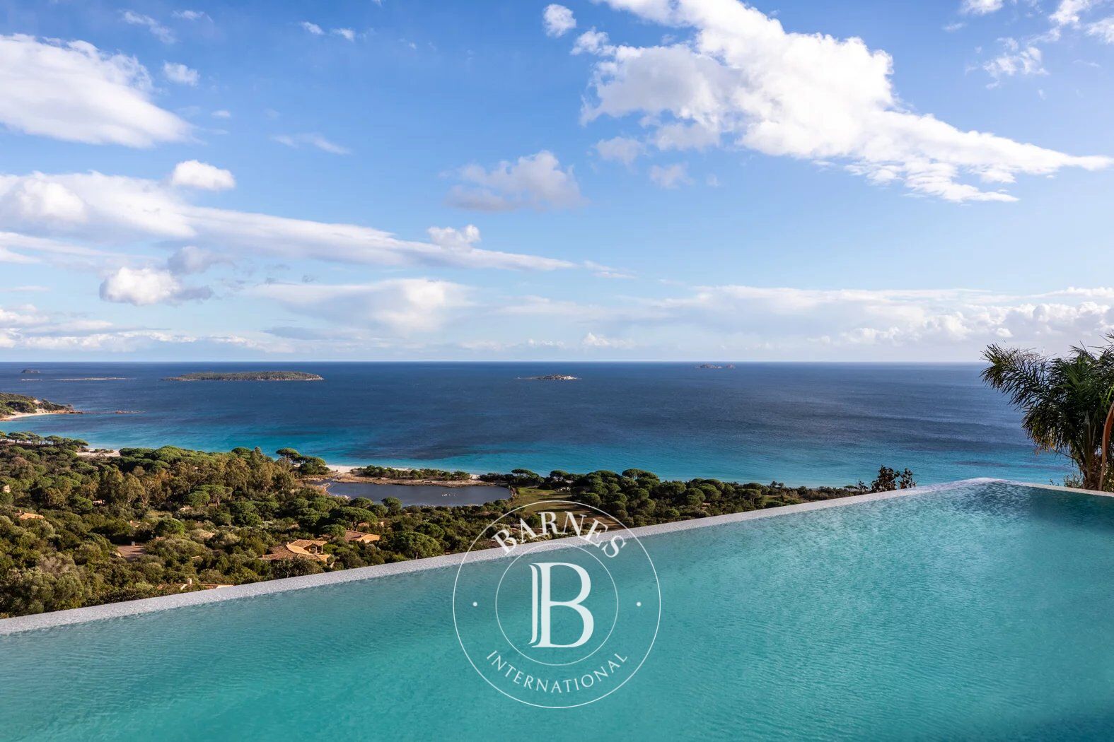 Palombaggia, 6 bedroom villa, swimming pool, panoramic sea view, close to the beach - picture 3