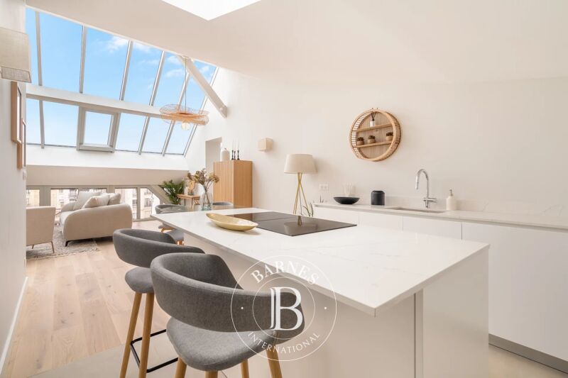 Paris 16 - Trocadéro/Voie privée - 2 chambres - Climatisation