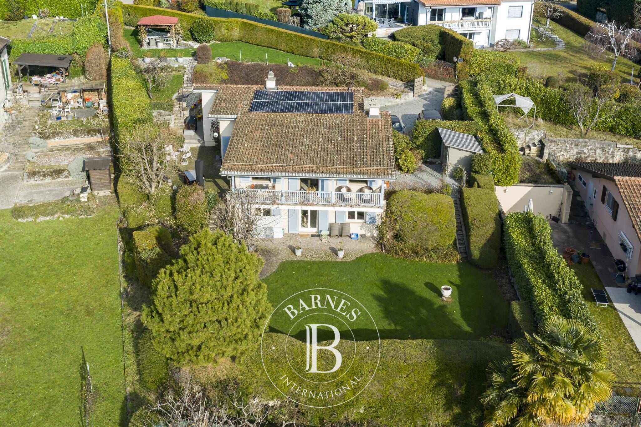 Villa Montreux - picture 12