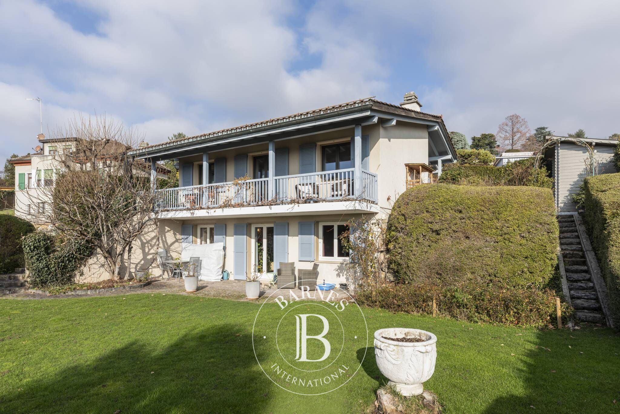 Villa Montreux - picture 14