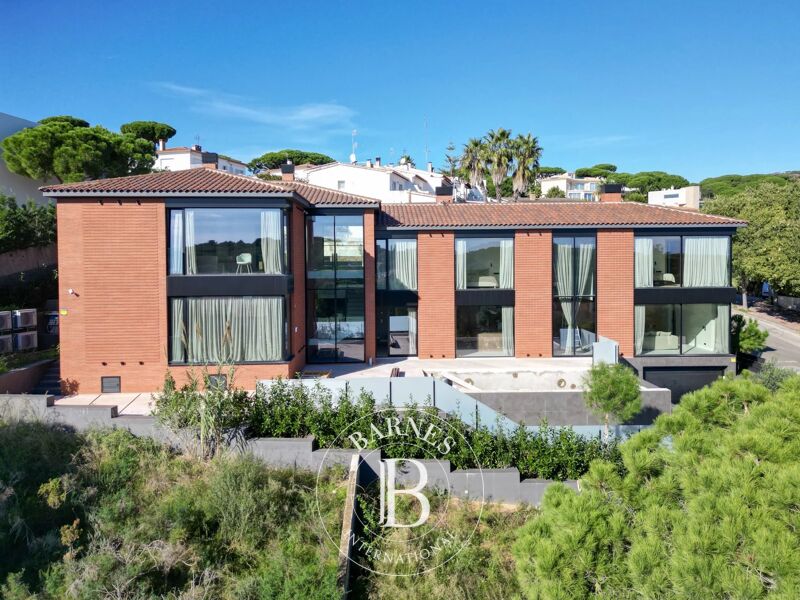 Venta Villa | Sant Feliu de Guíxols - picture 1