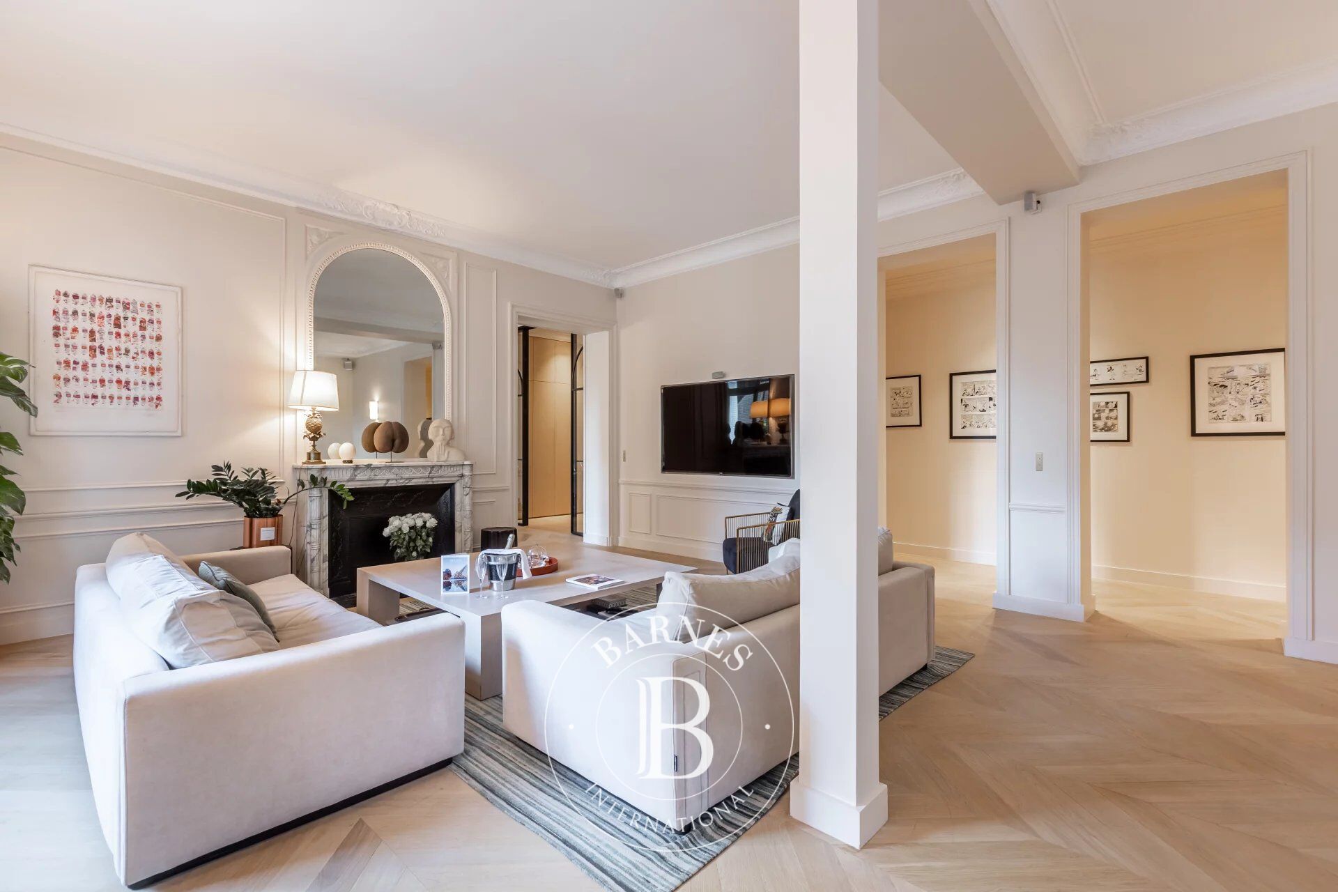 Piso Paris 7ème - picture 2