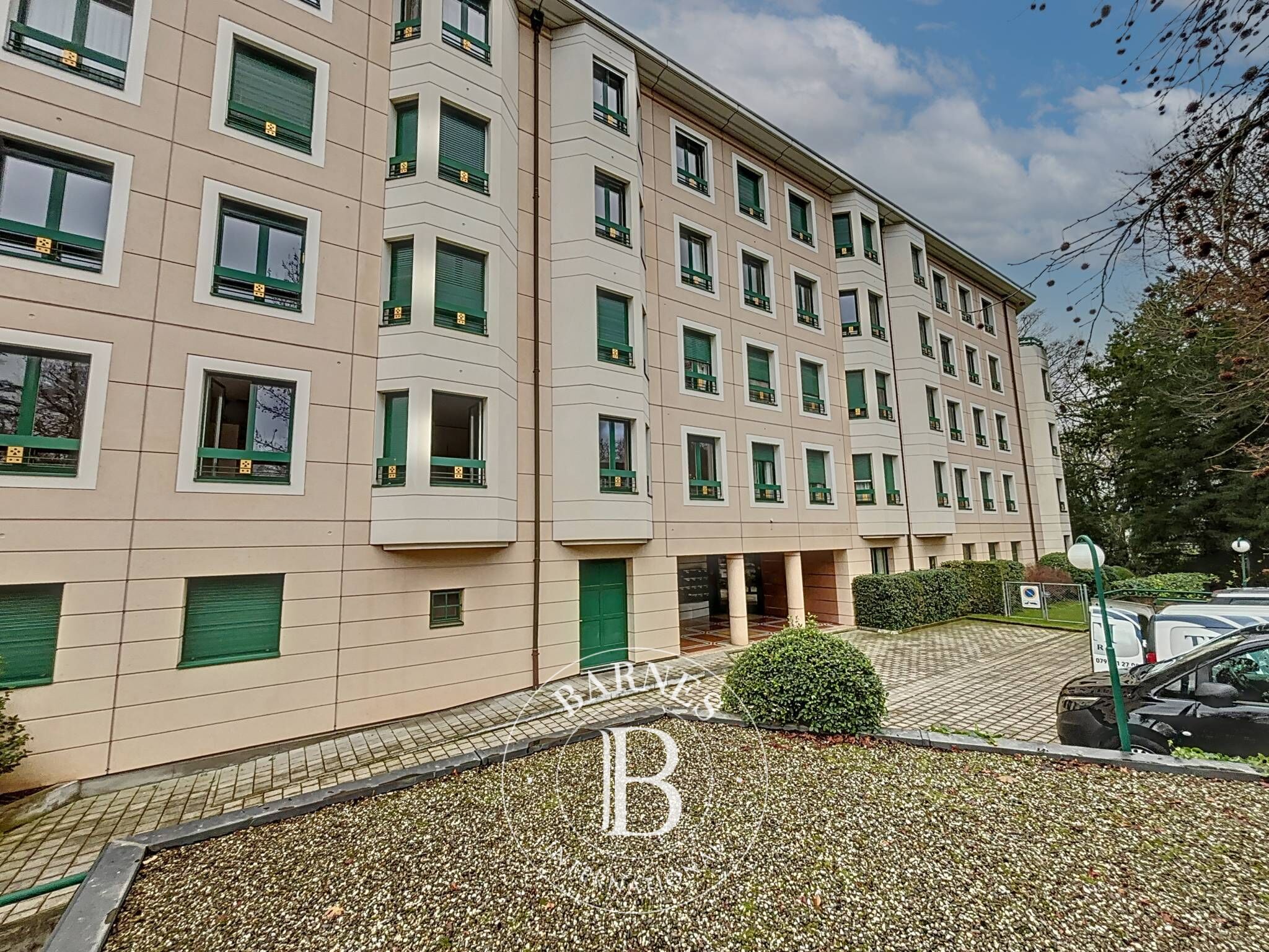 Daire Florissant - Malagnou