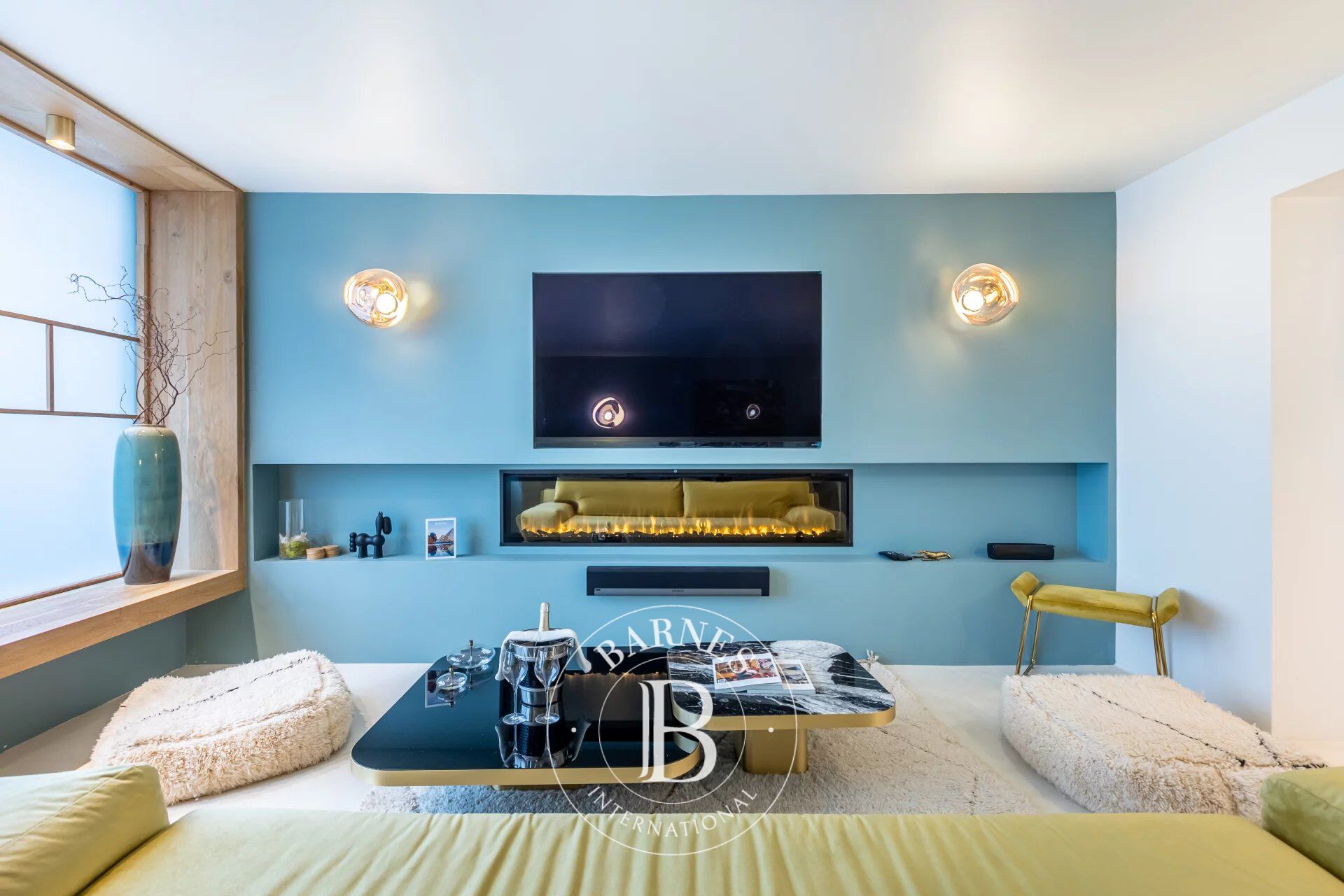 À louer, Appartement Paris 17ème 3 Chambres - 200 m² - 9 000
