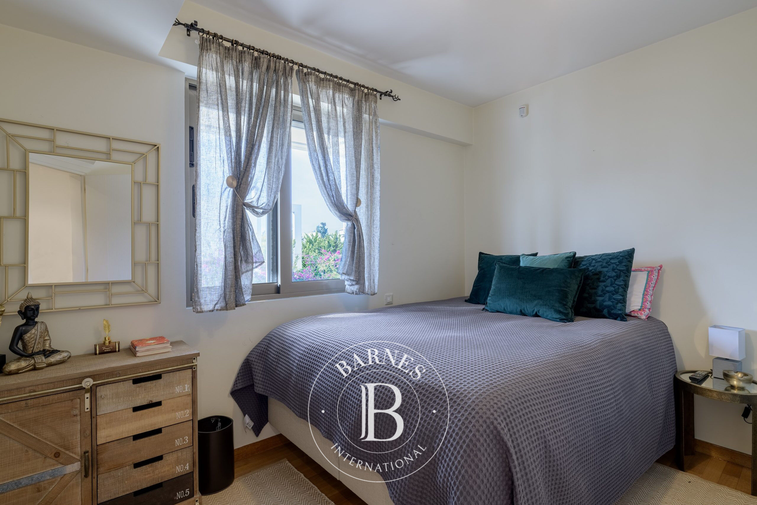 Ev Voula - picture 8