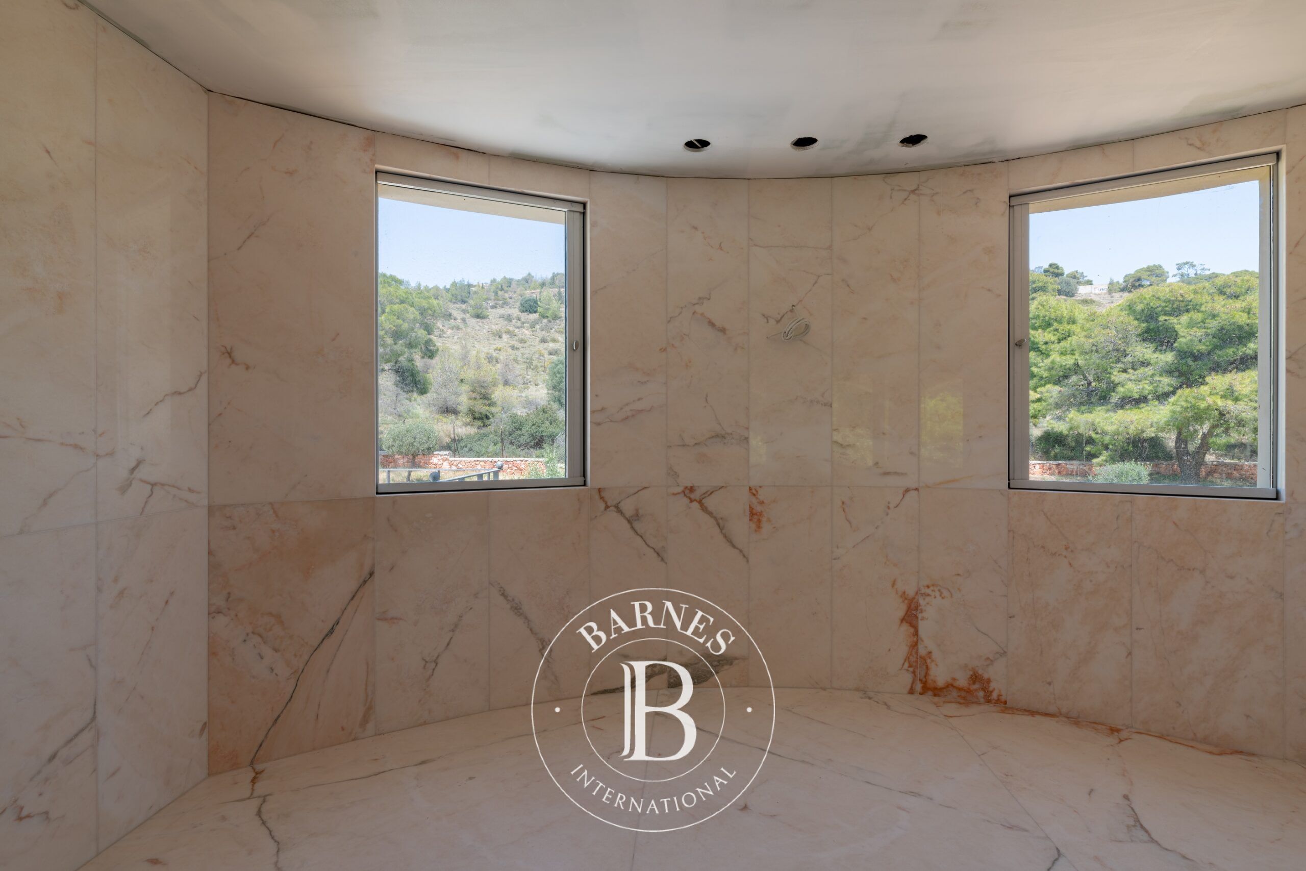 Daire Vari - picture 6