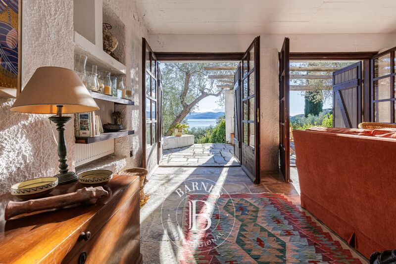 For Sale House | Stylida - picture 3