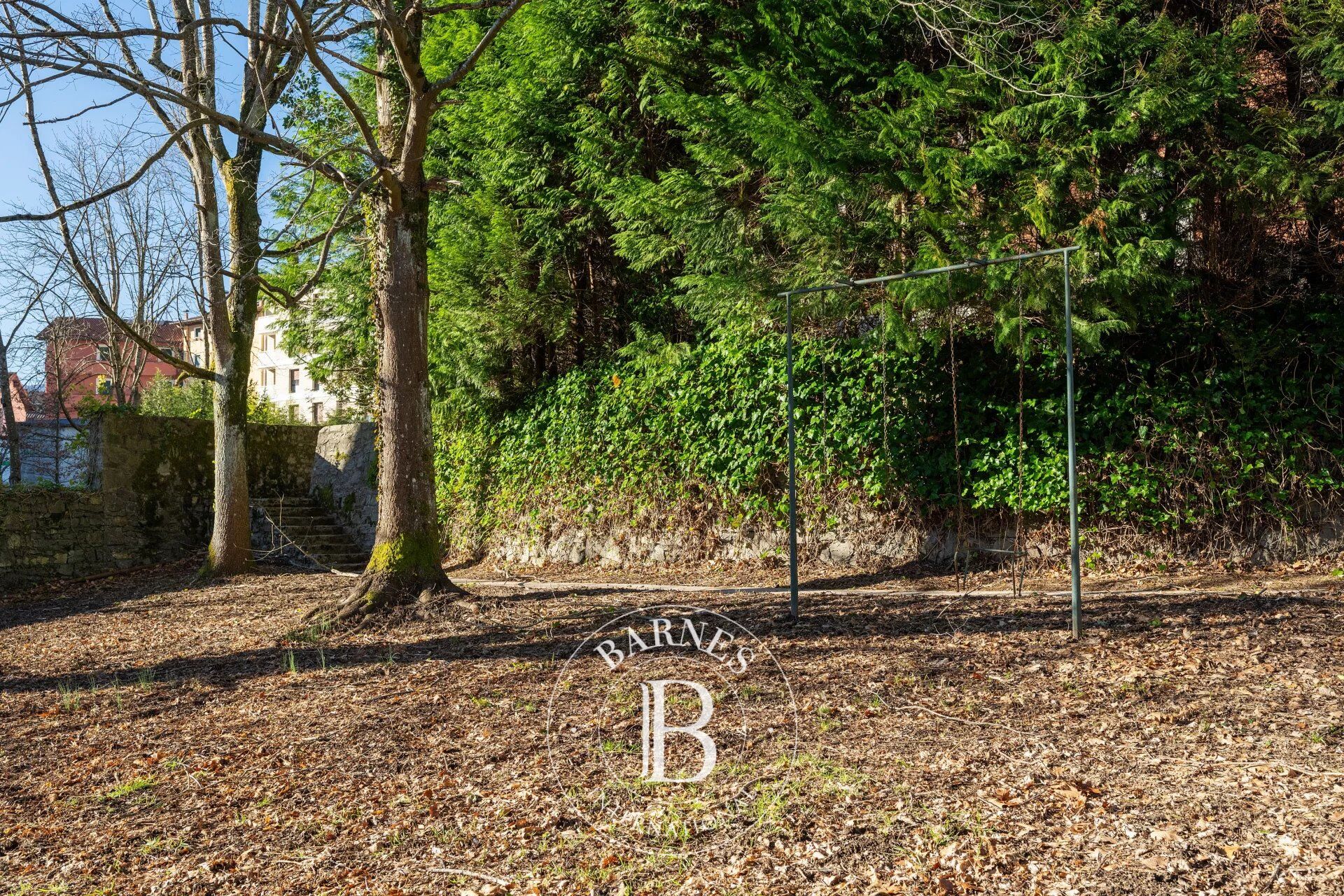 Ev Legazpi - picture 8