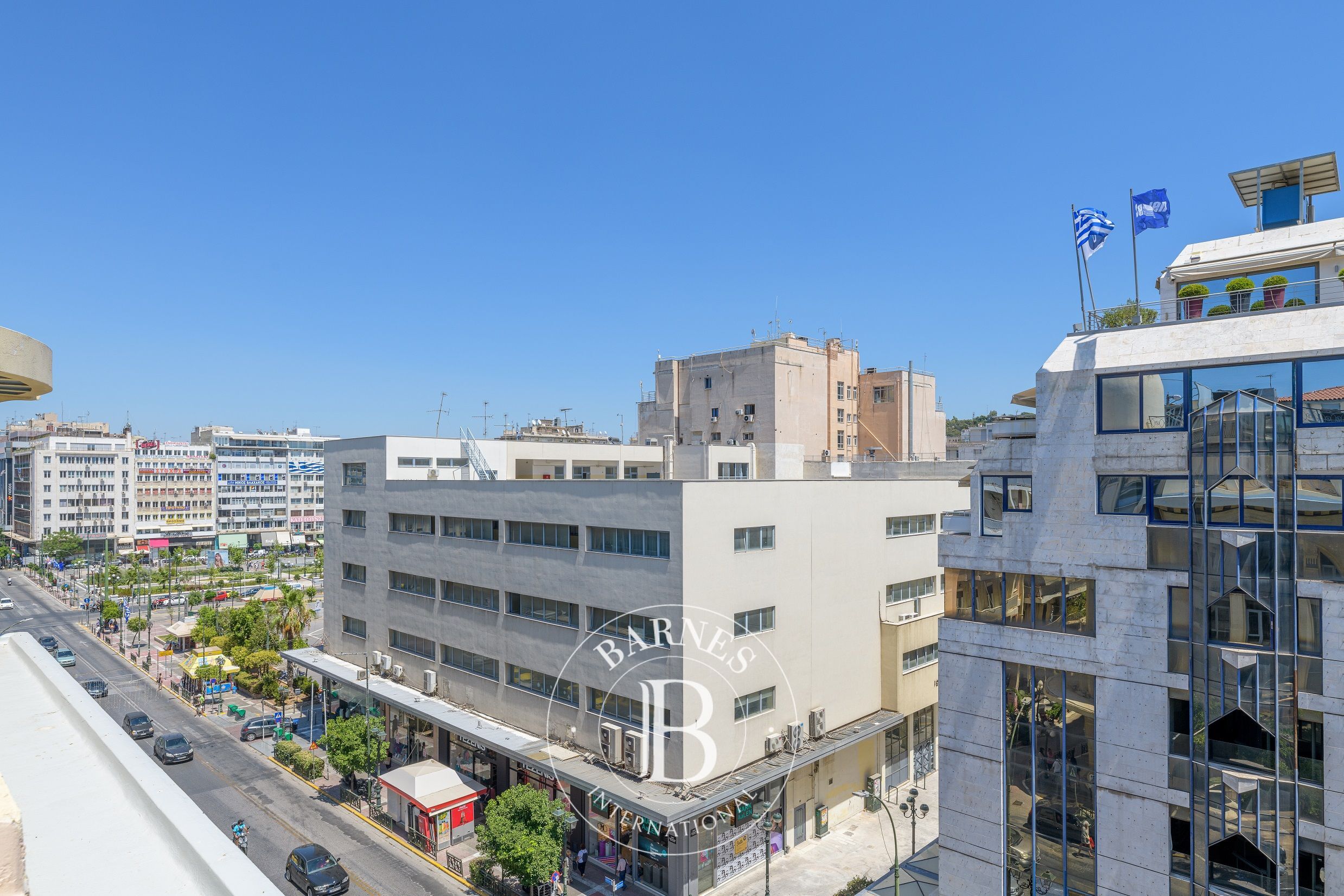 Bina Piraeus - picture 5