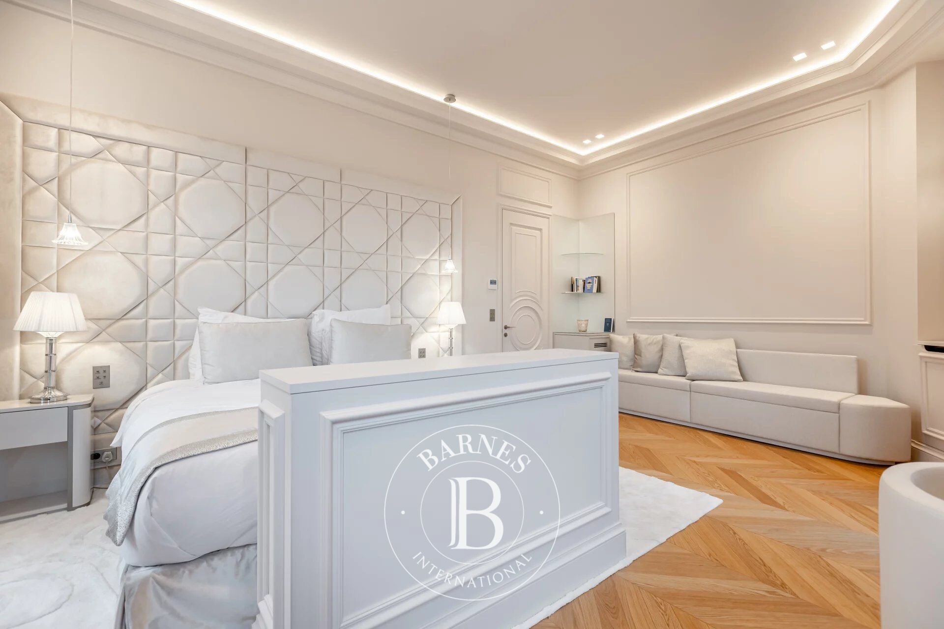 Alquiler, Piso Paris 8ème - picture 10