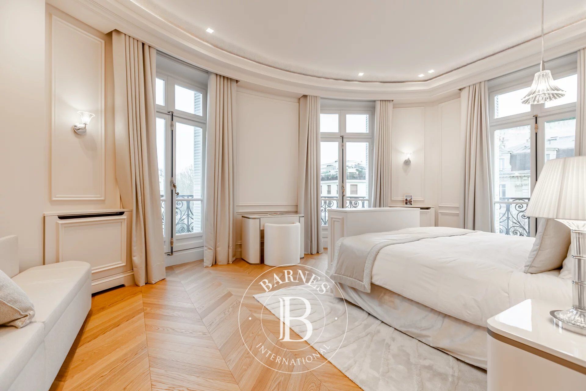 Alquiler, Piso Paris 8ème - picture 8