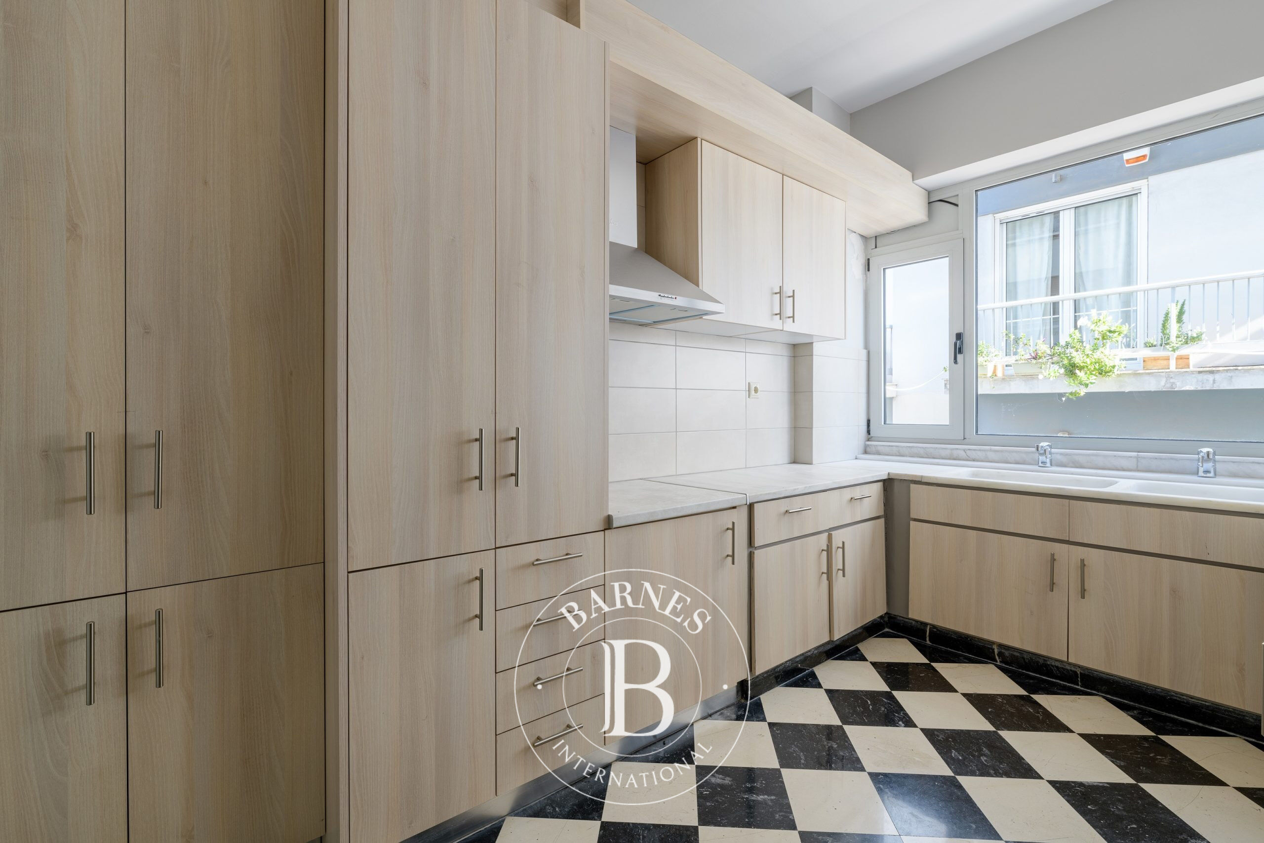 Dükkan Syntagma - picture 6