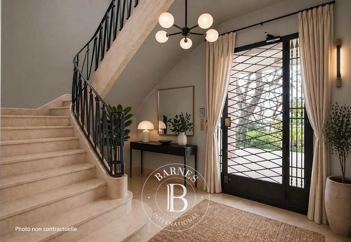 Neuilly - Voie privée - Hôtel particulier avec jardin de 830 m² - picture 3