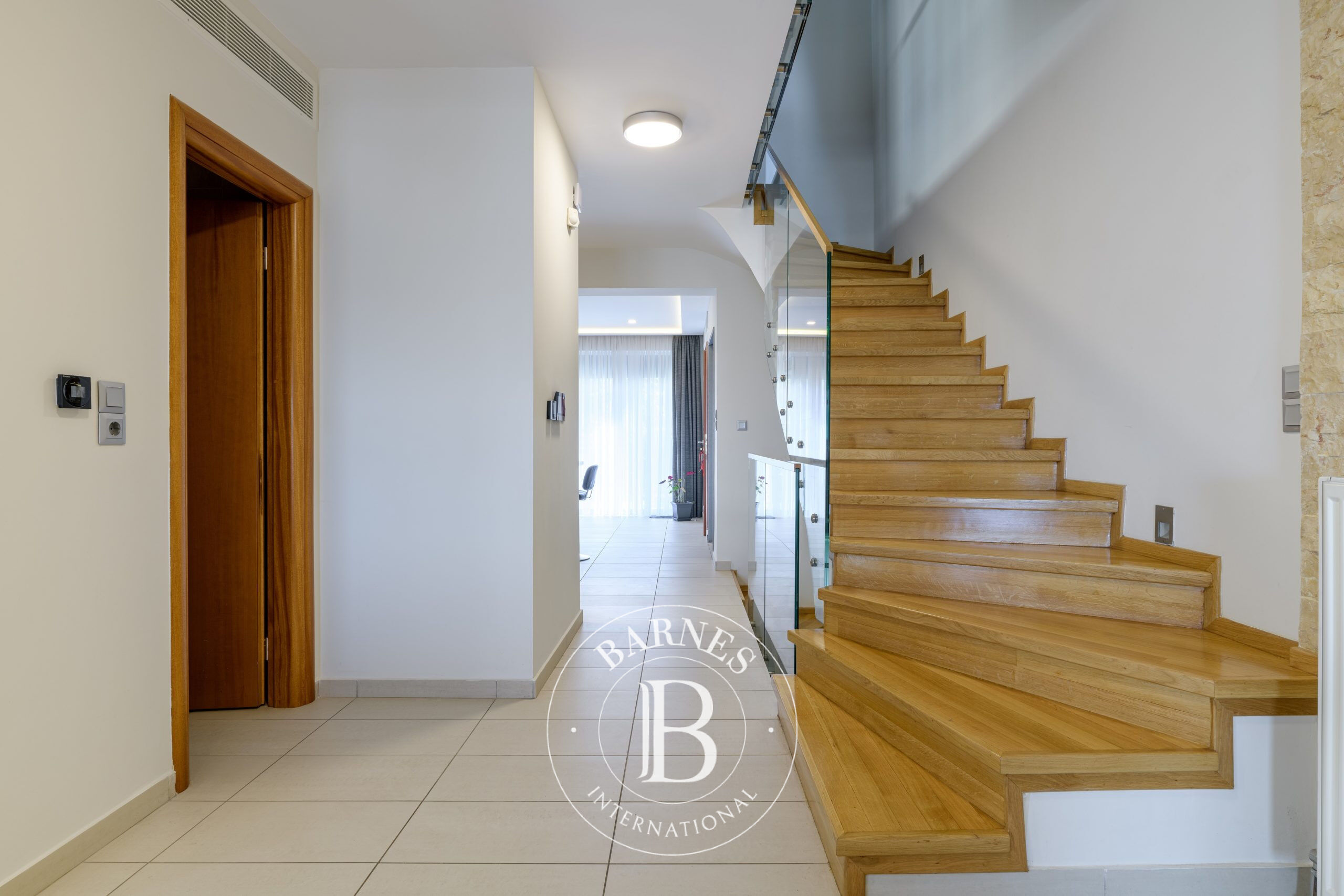 Ev Dionysos - picture 6