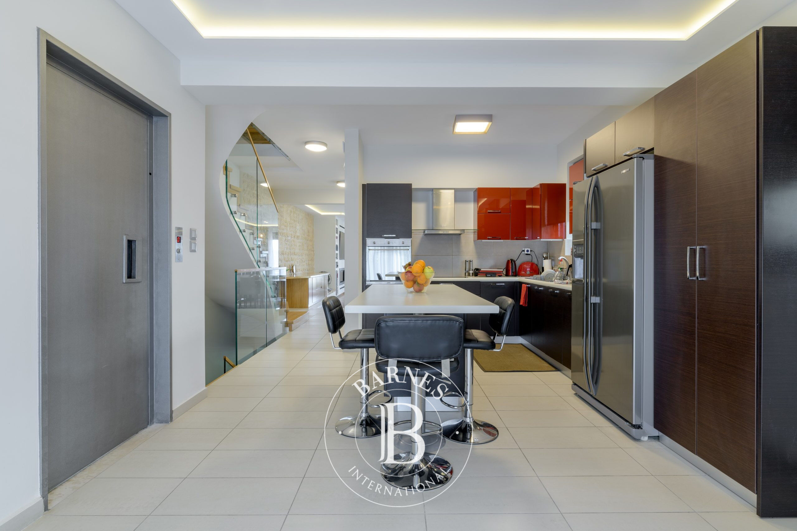 Ev Dionysos - picture 5