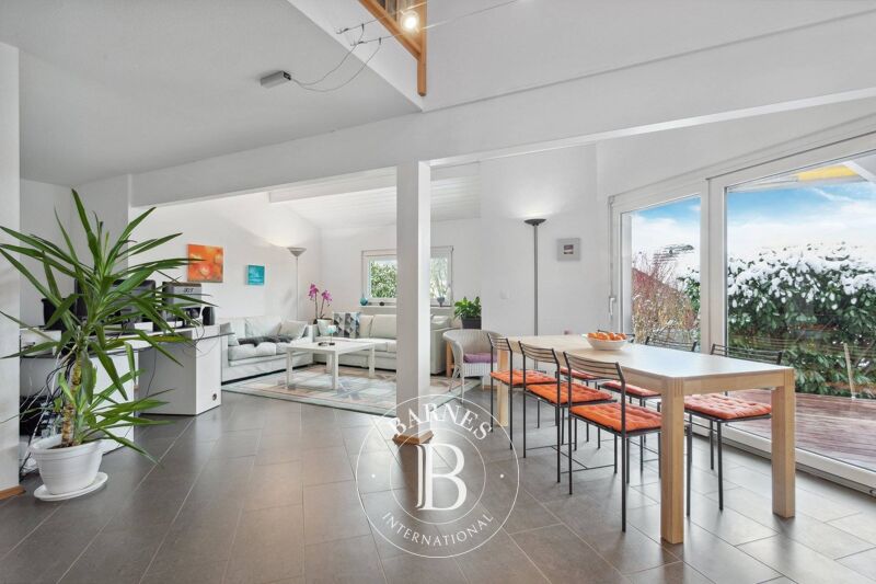 Venta, Villa Châbles - picture 3