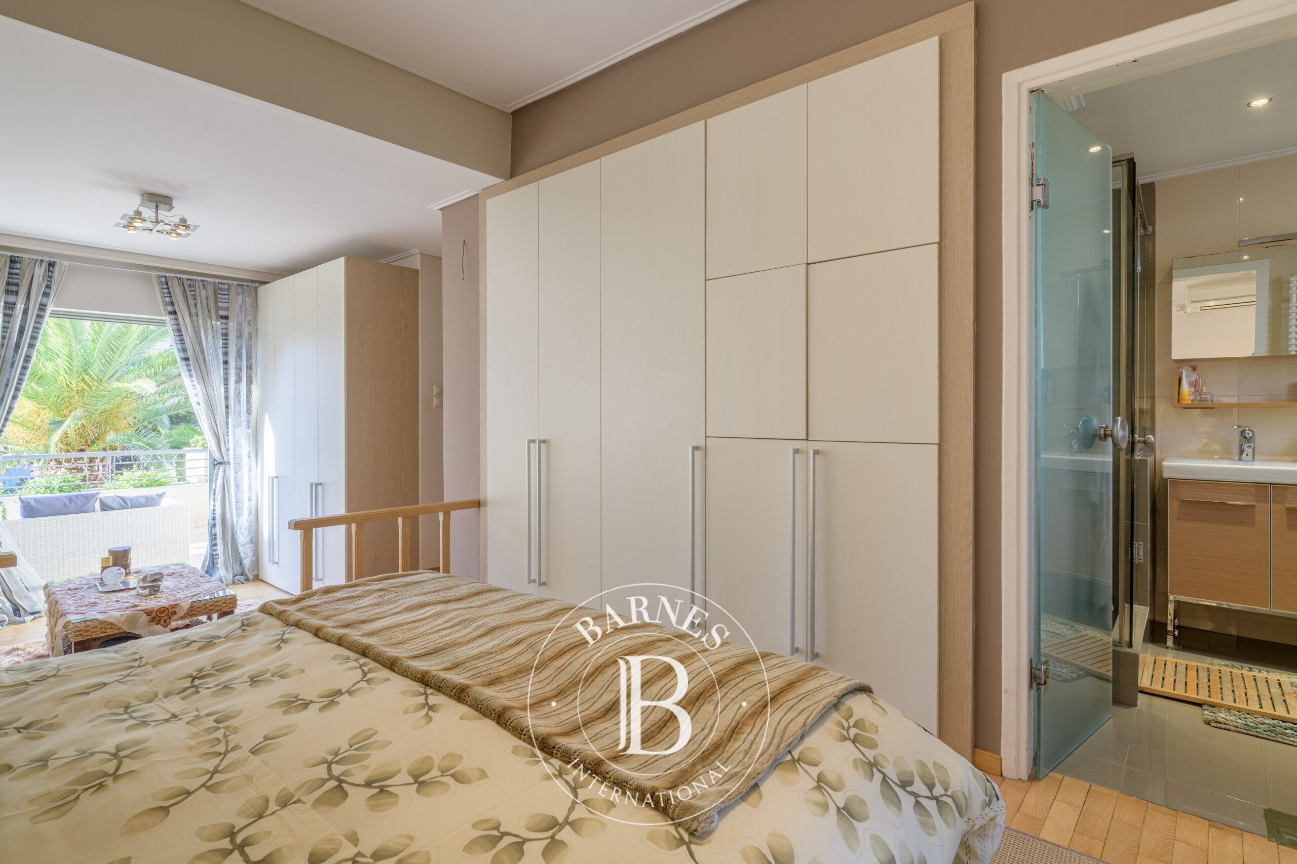 Ev Glyfada - picture 9