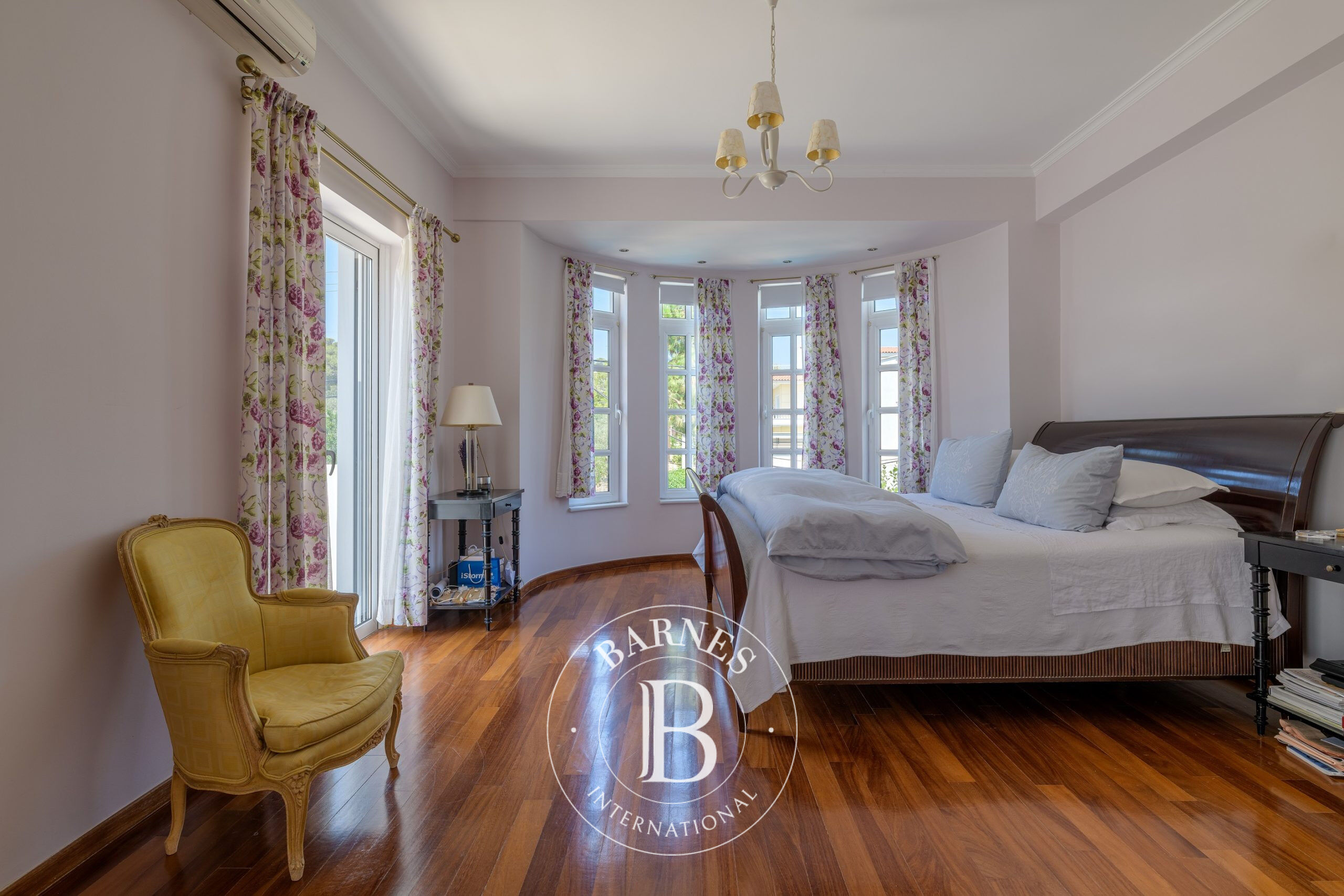 Ev Vouliagmeni - picture 15