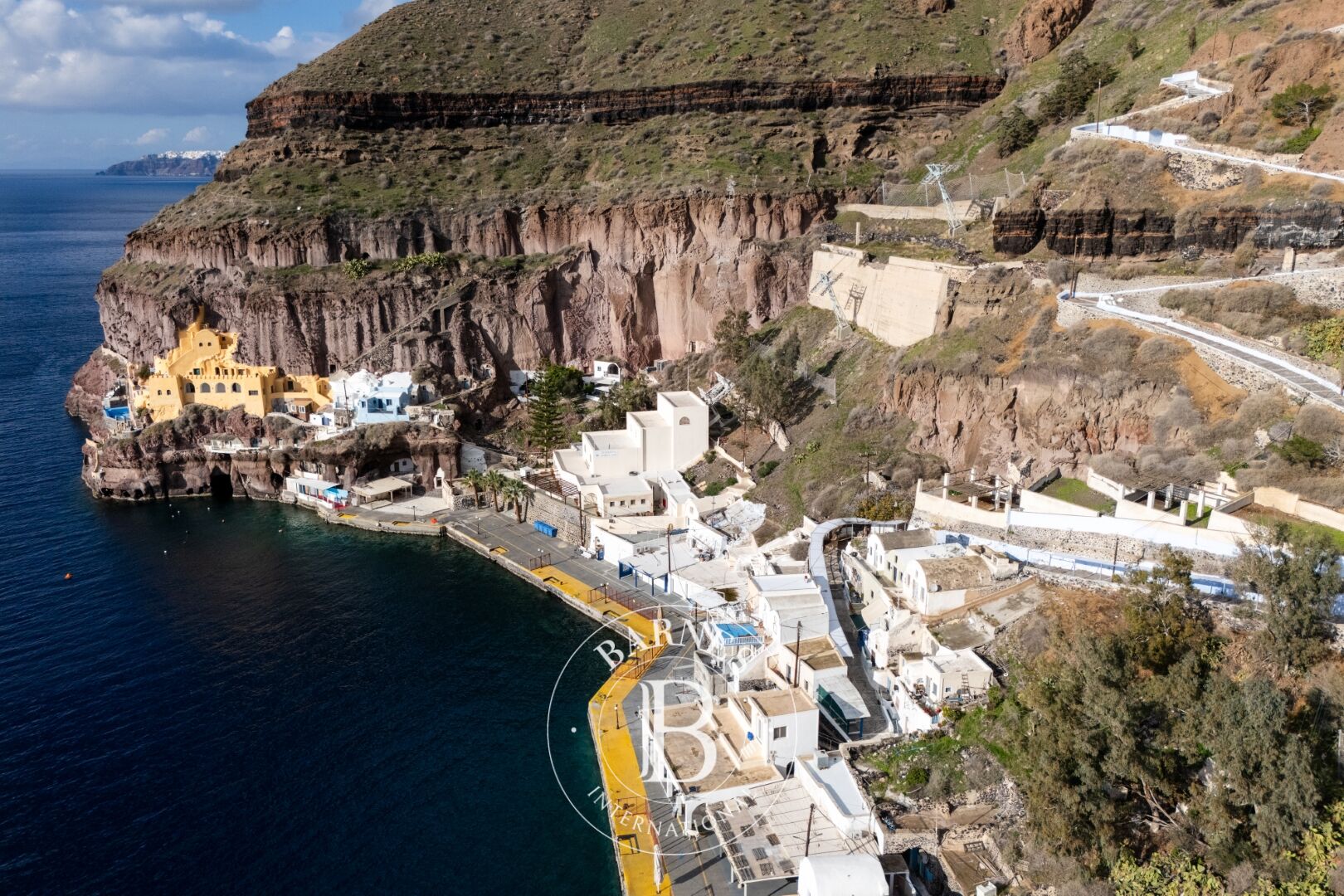 Picturesque Residence - Santorini - picture 1