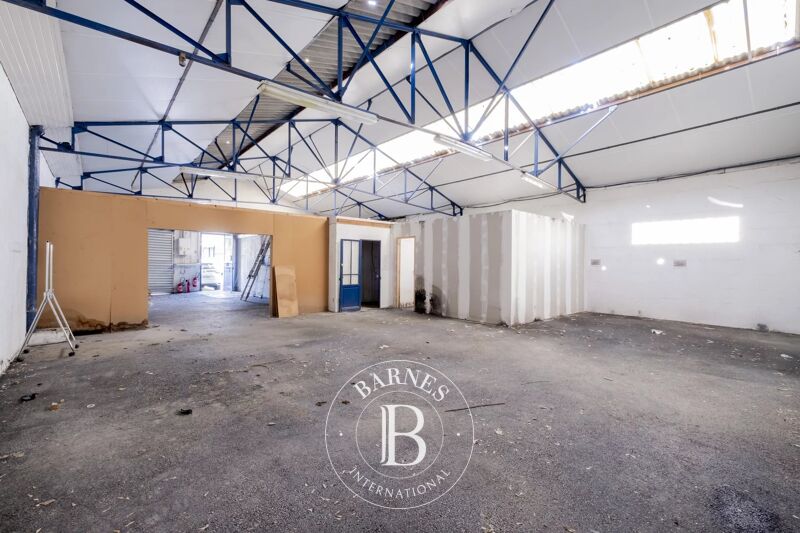 For Sale, Hangar Le Bouscat - picture 3
