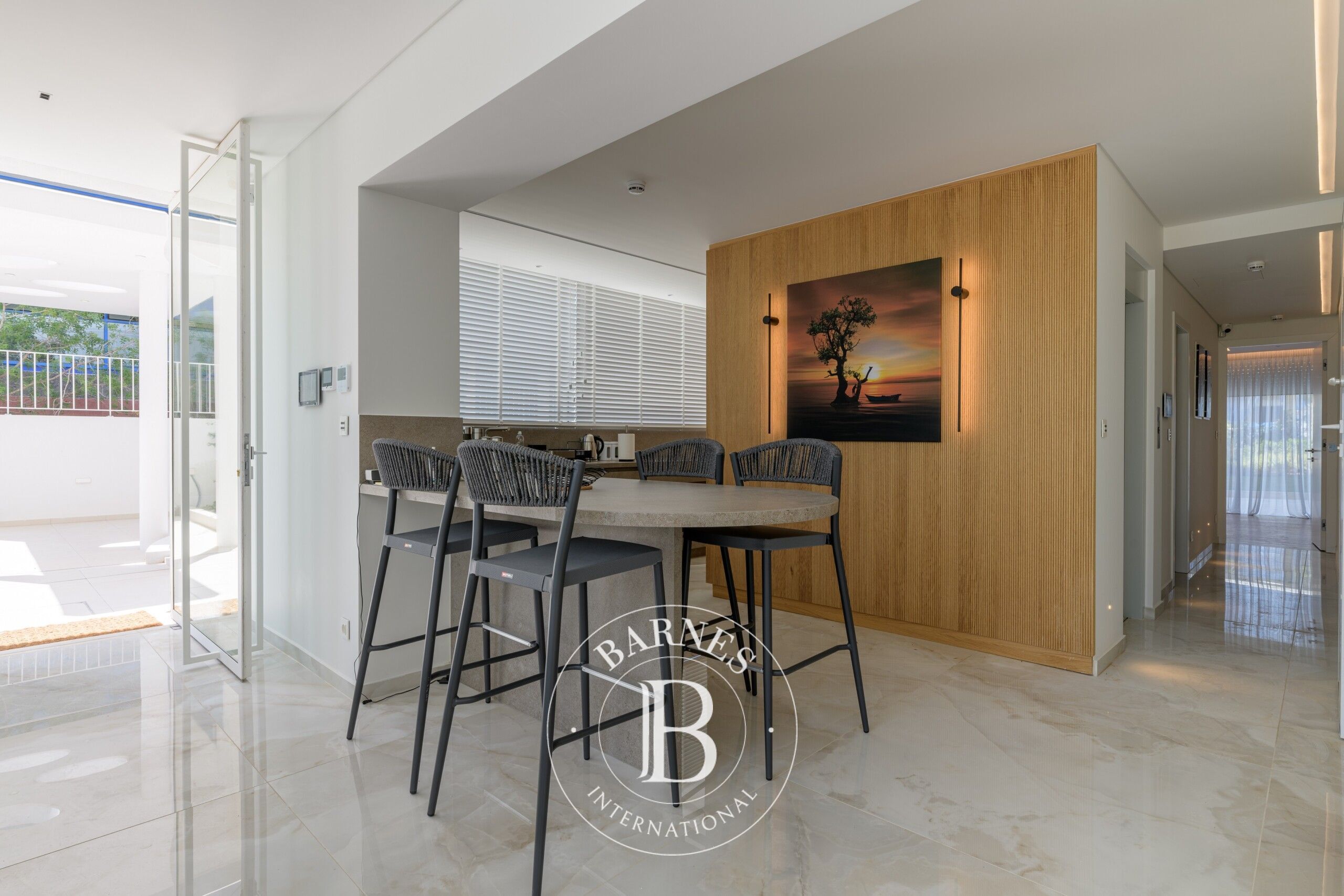 Ev Glyfada - picture 4