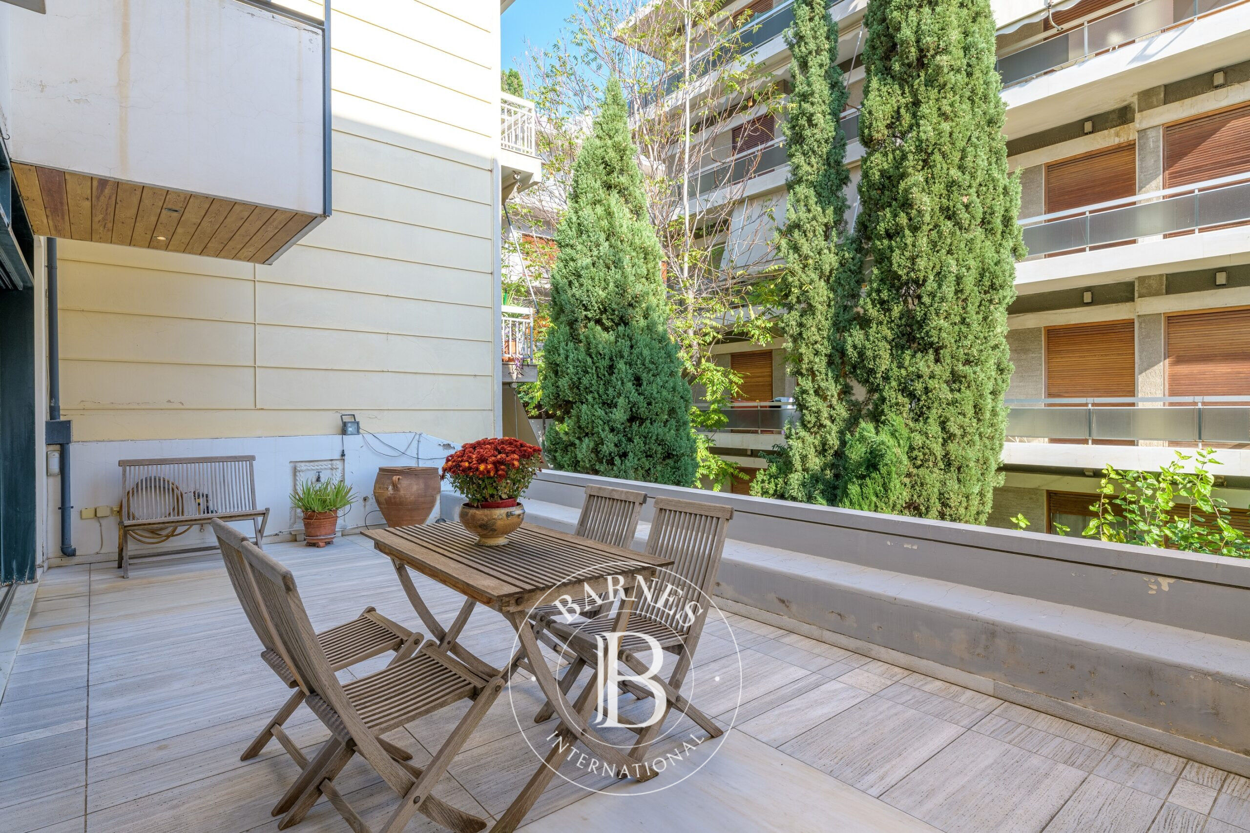 Ev Kolonaki - picture 14