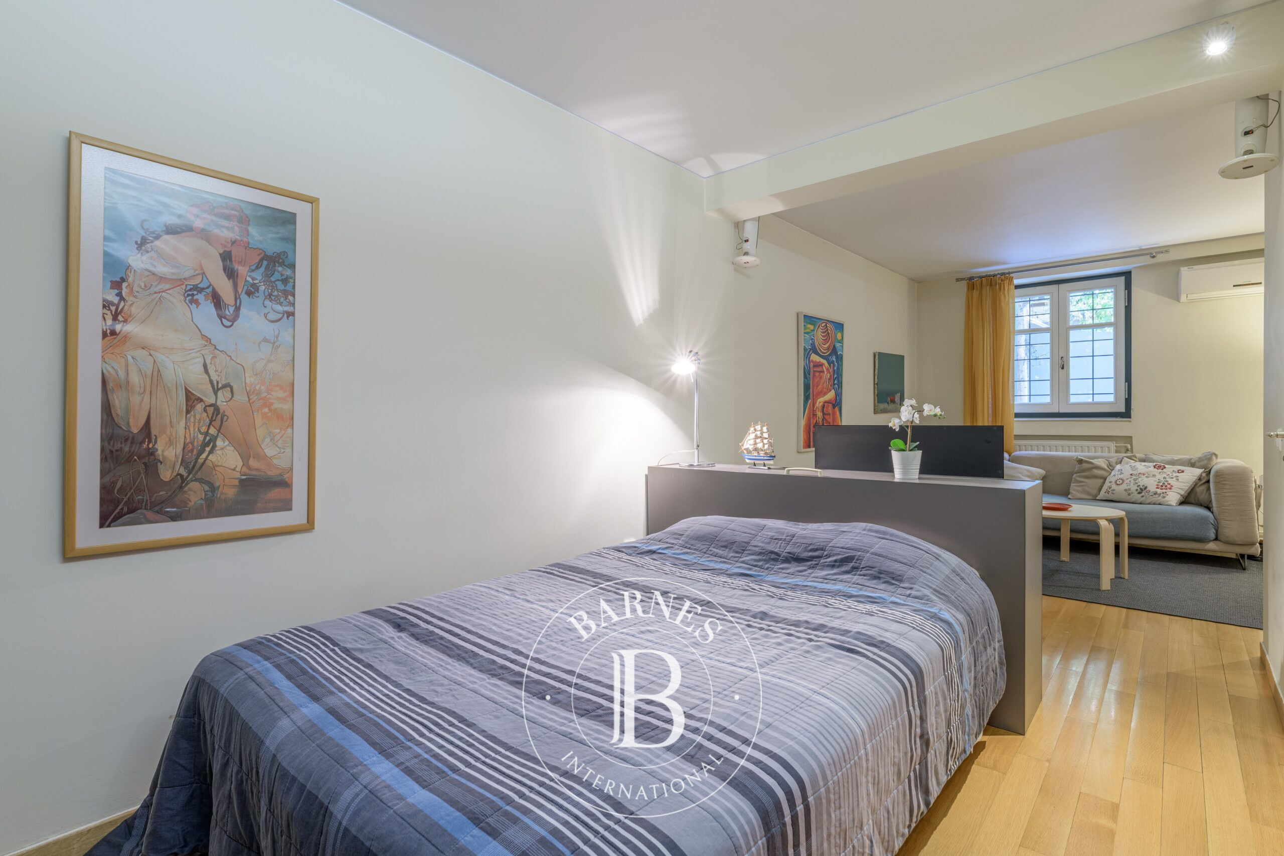 Ev Kolonaki - picture 13