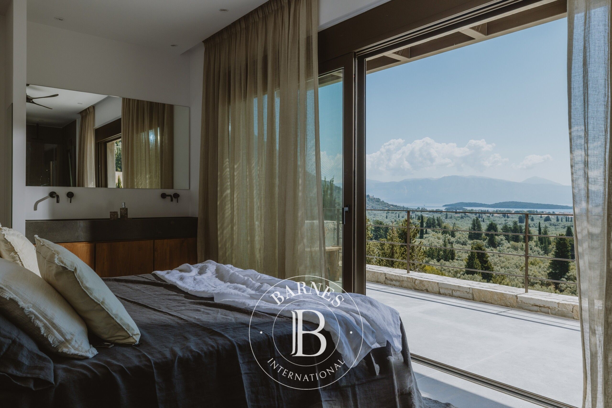 Ev Lefkada - picture 5