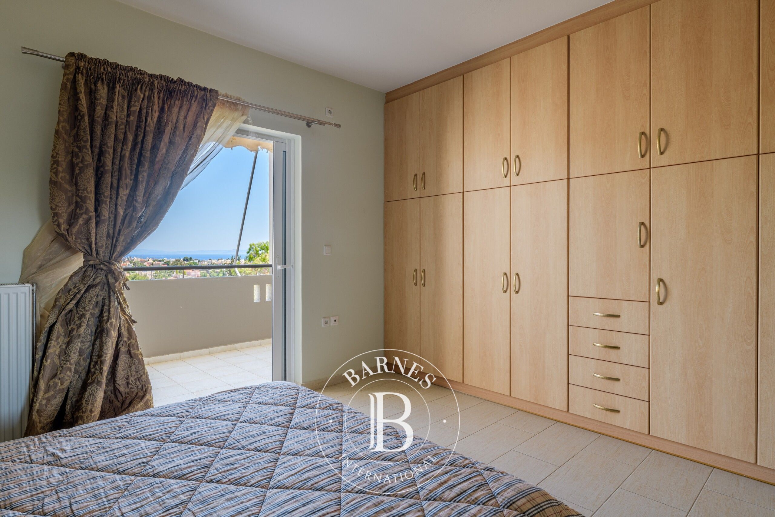 Daire Vravrona - picture 5