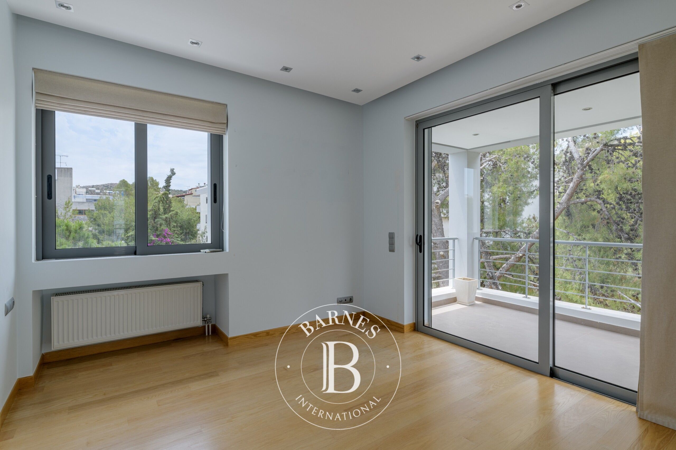 Daire Varkiza - picture 5