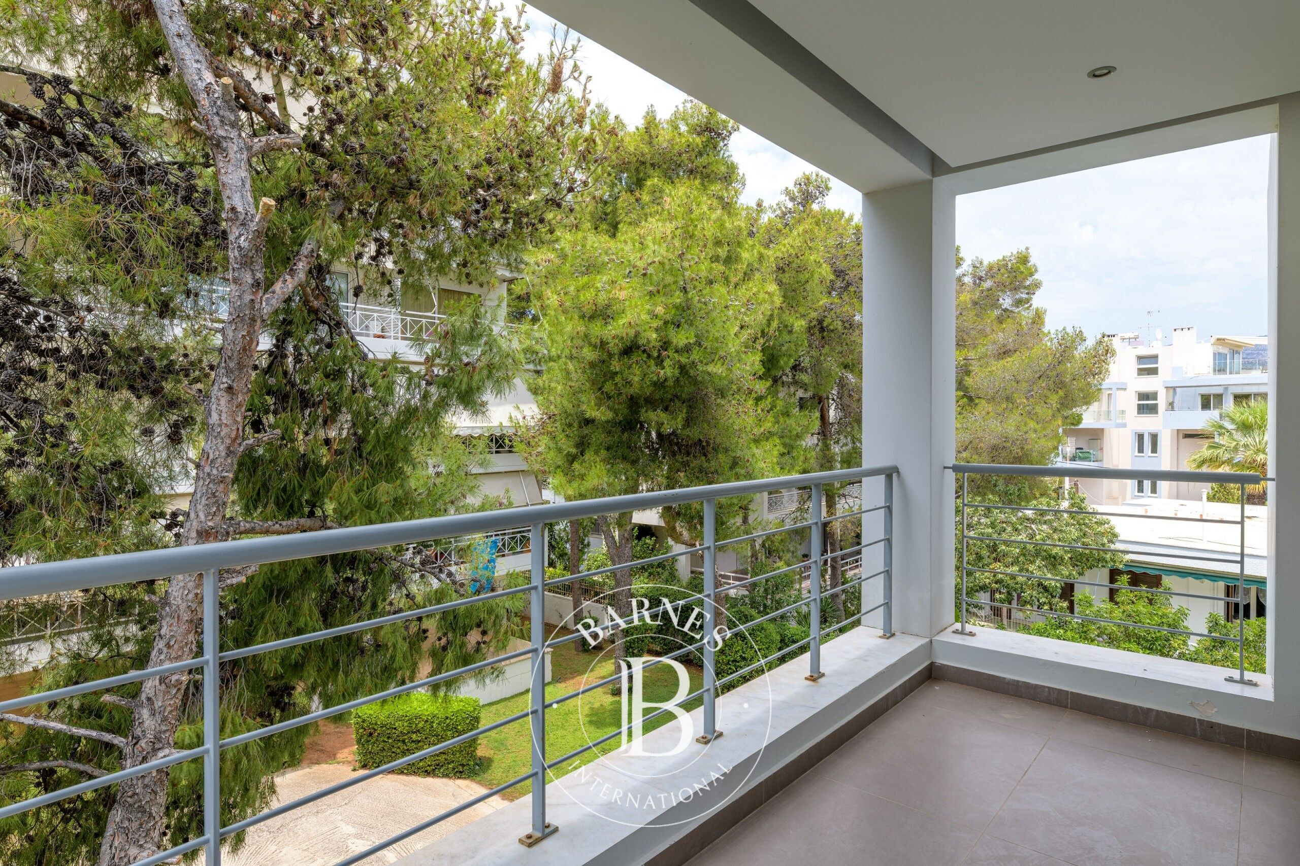 Daire Varkiza - picture 8