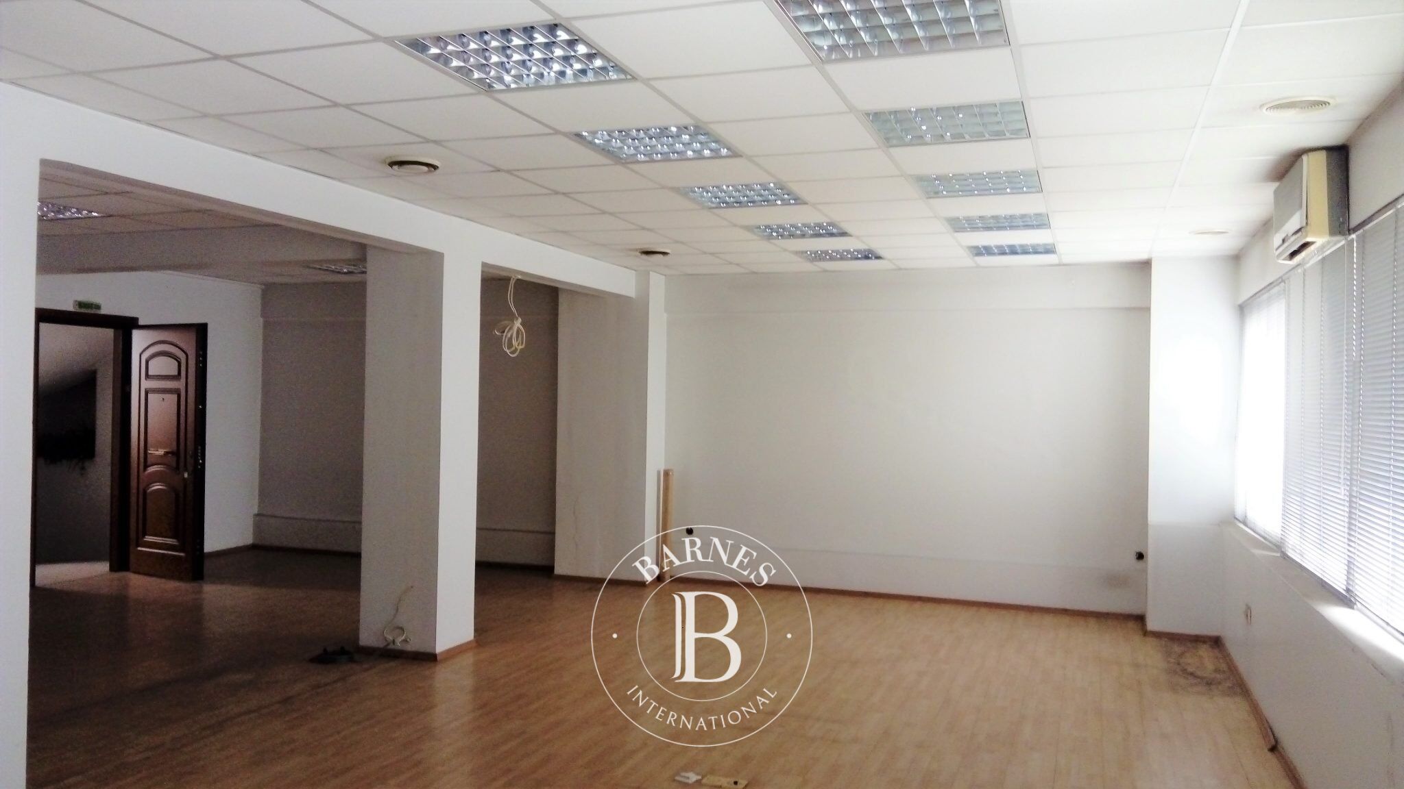 Dükkan Central Athens - picture 5