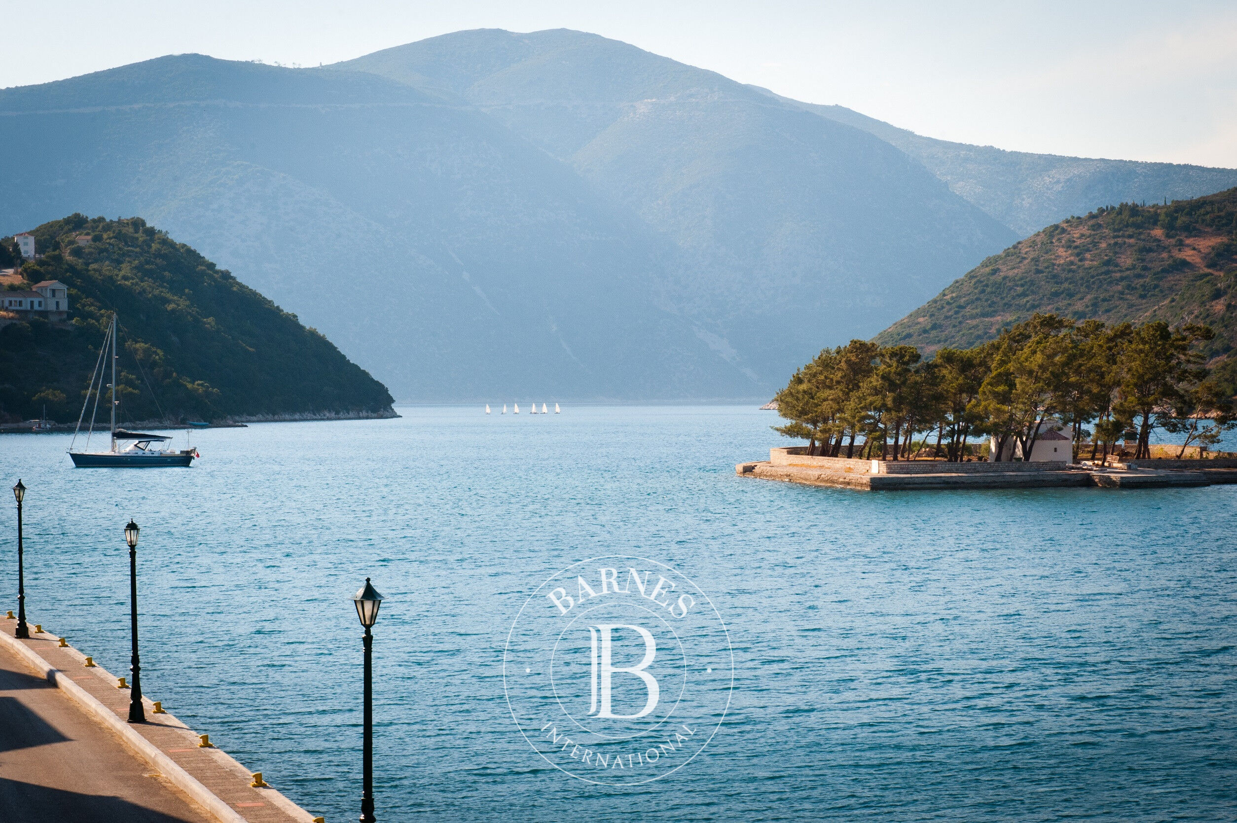 Ev Ithaca - picture 12