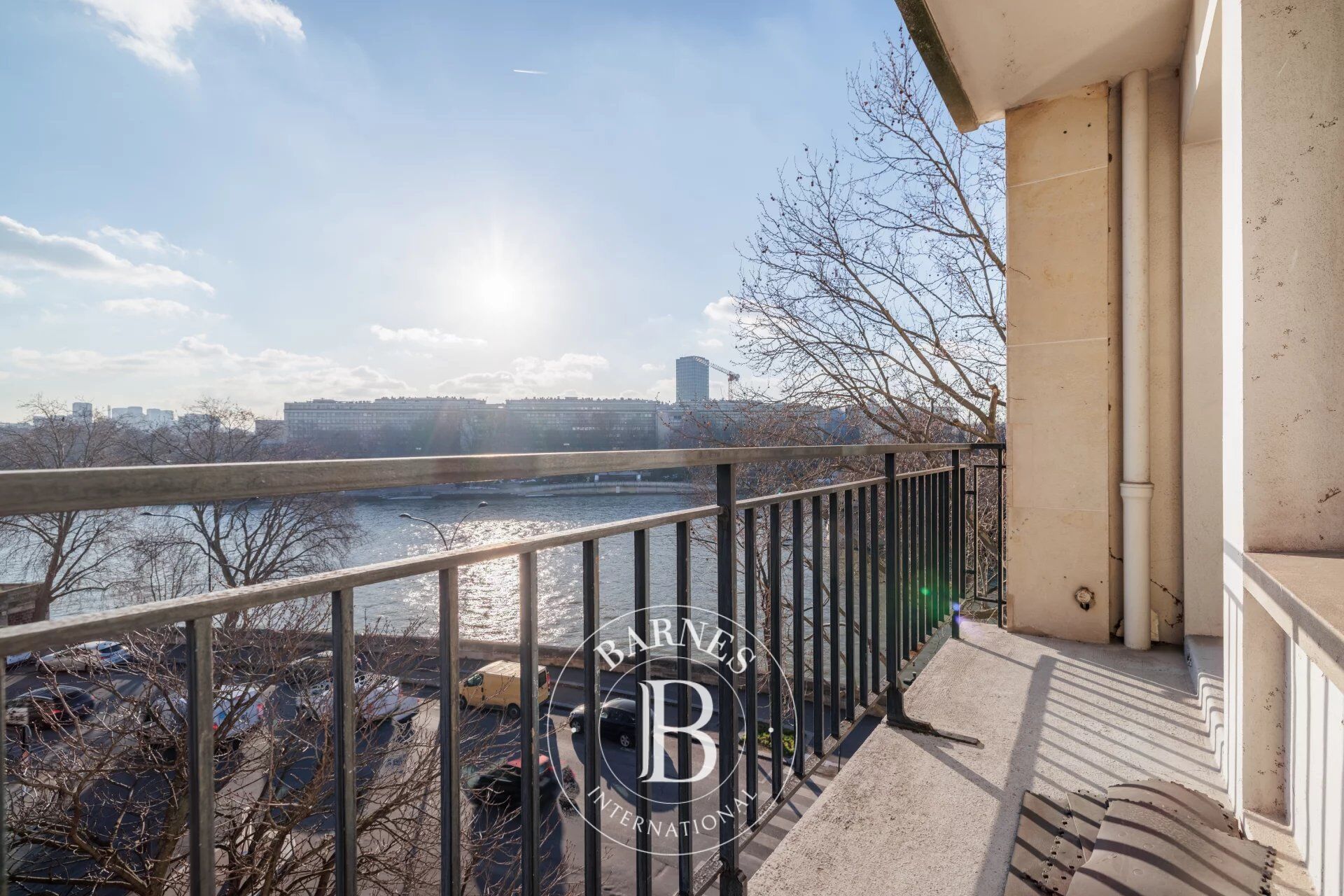 Piso Paris 4ème - picture 1