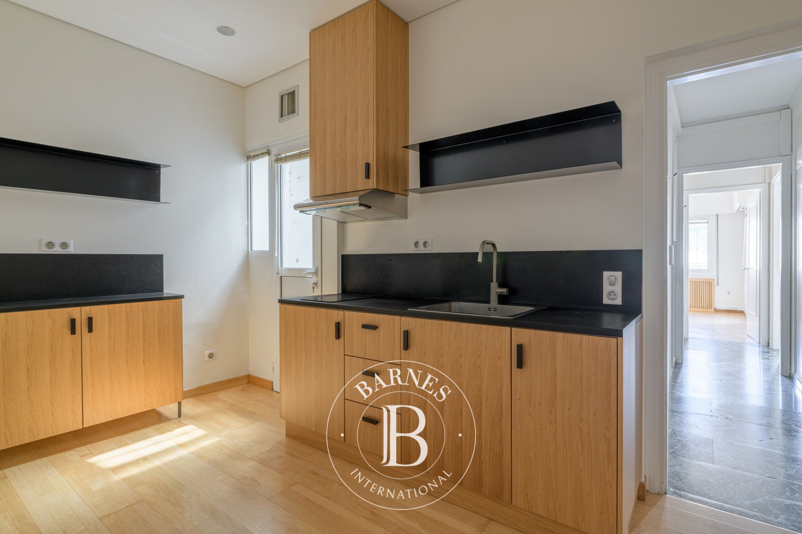 Daire Kolonaki - picture 6